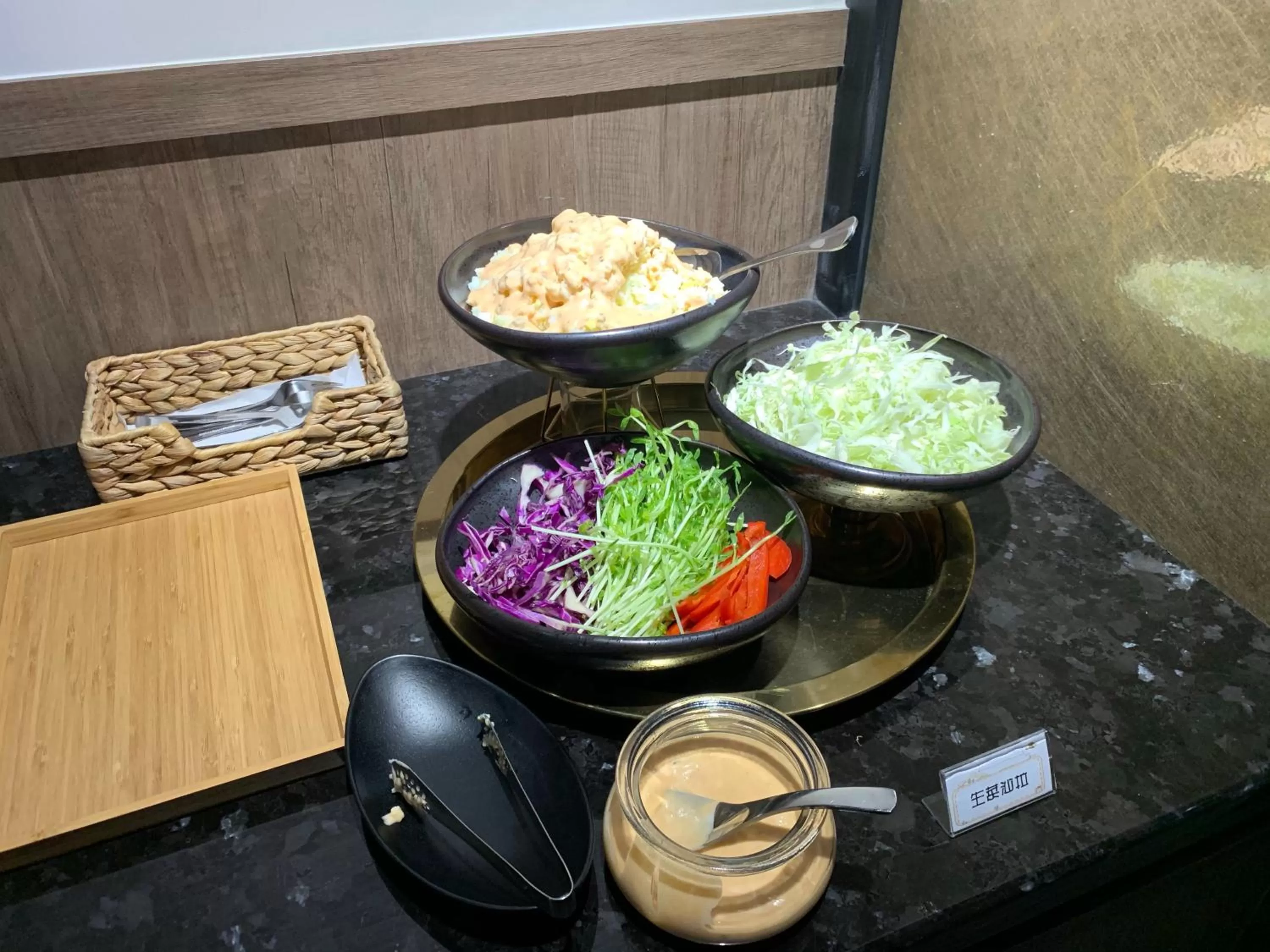 Breakfast in AURORA MOTEL