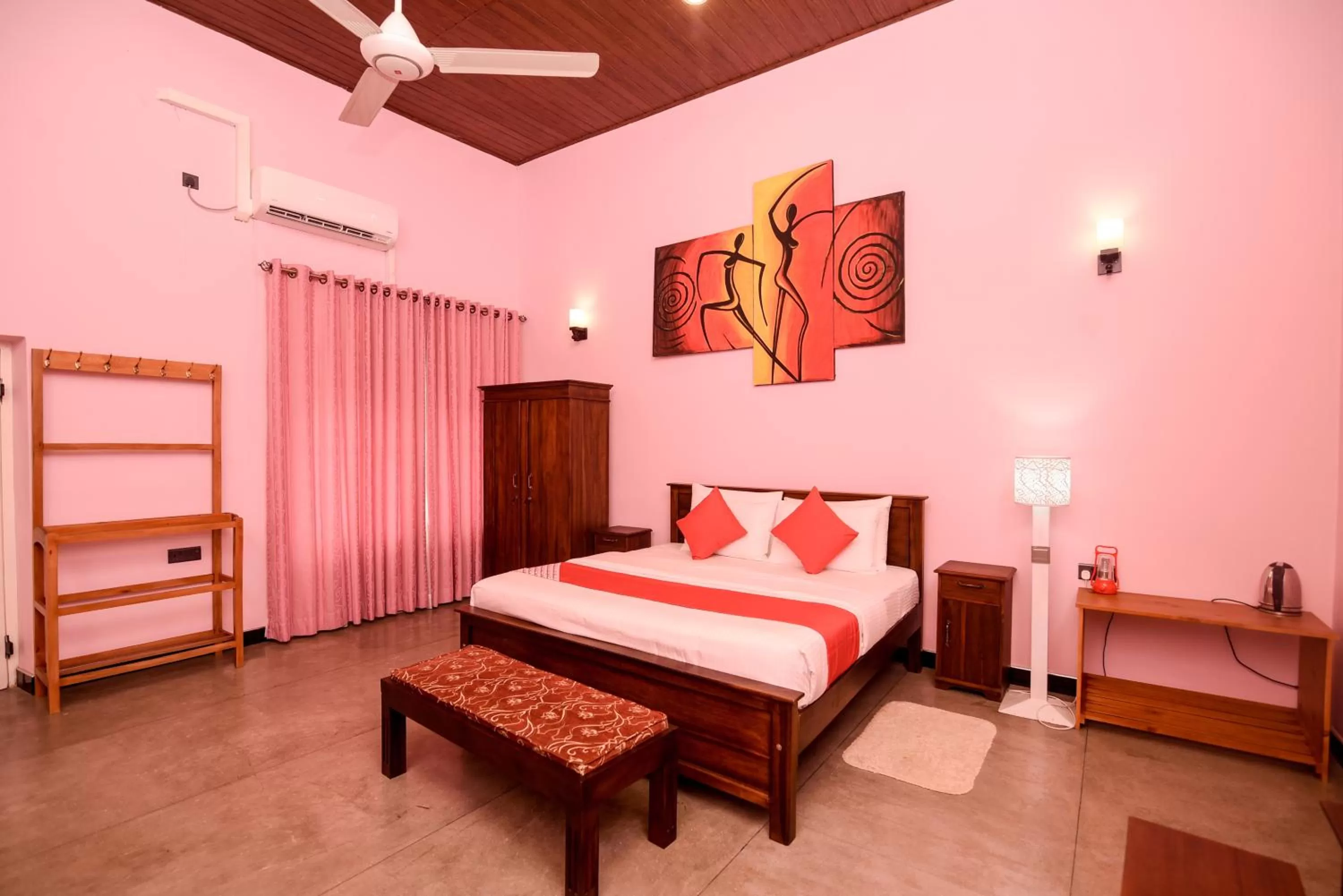 Deluxe Double Room in Man Mountain Villa