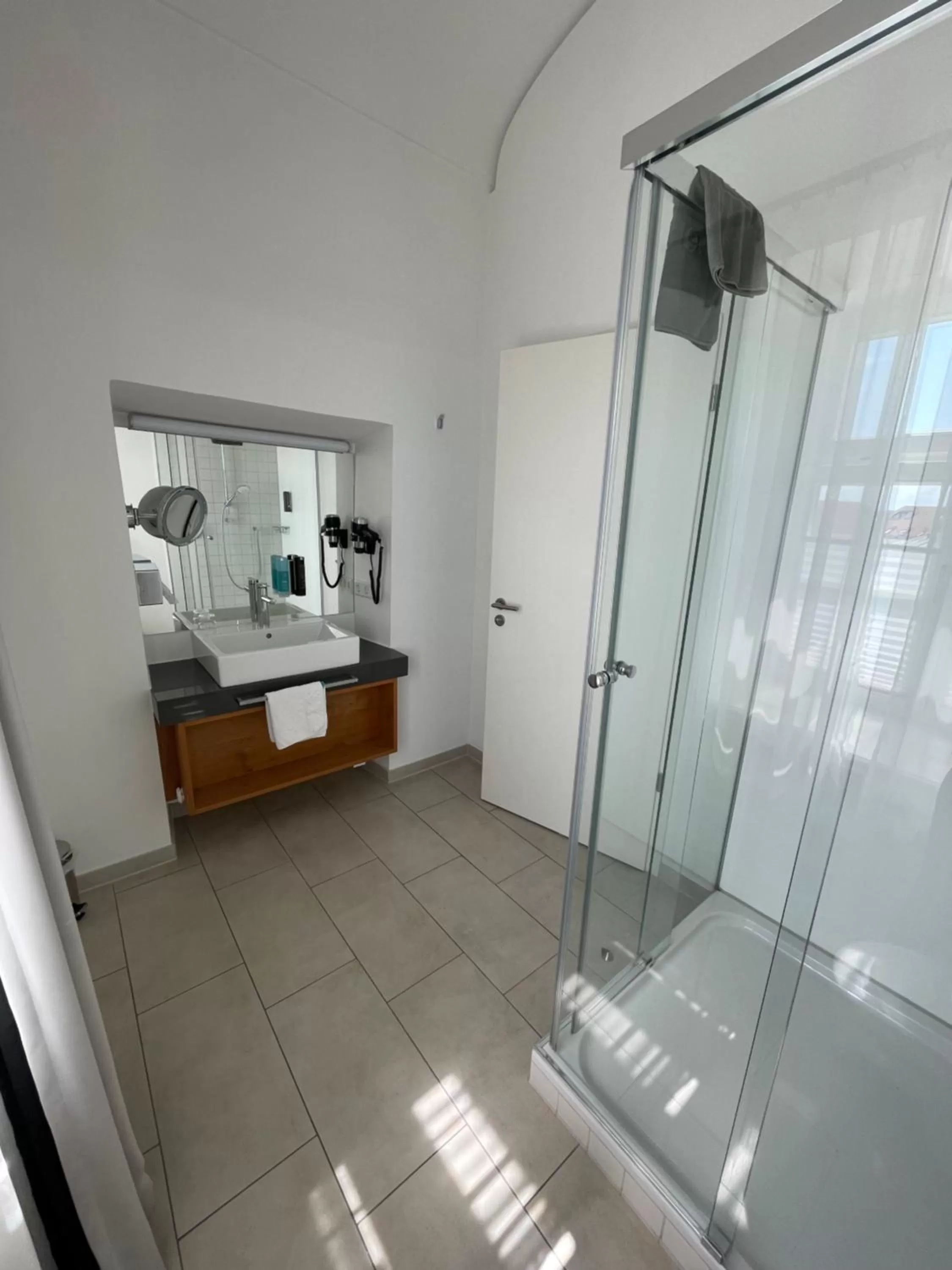 Bathroom in Hotel Münchner Hof