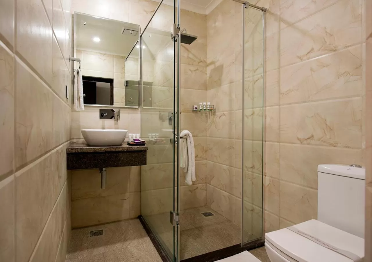 Clarks Inn Suites Katra