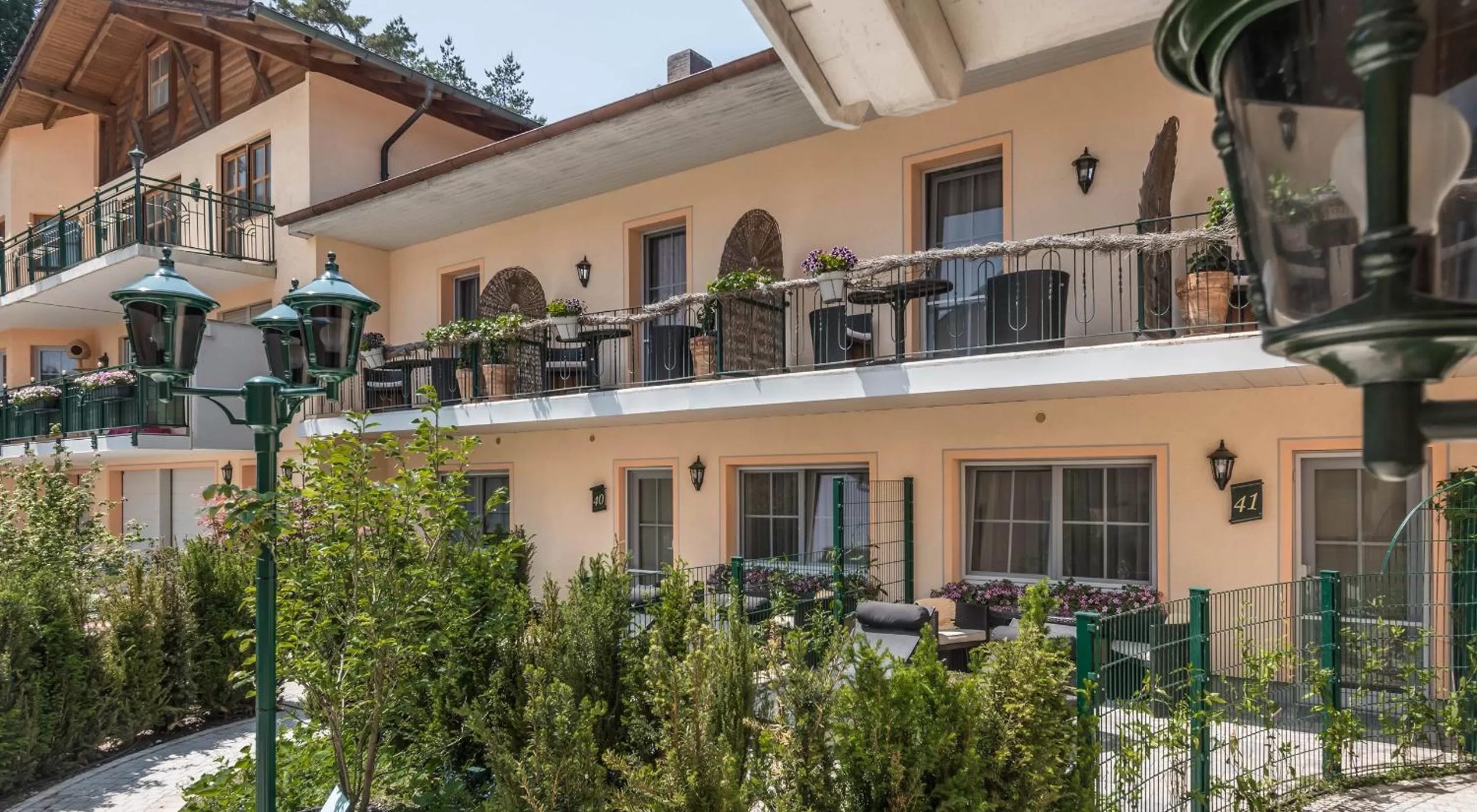 Property building in Hotel Mutz Garni