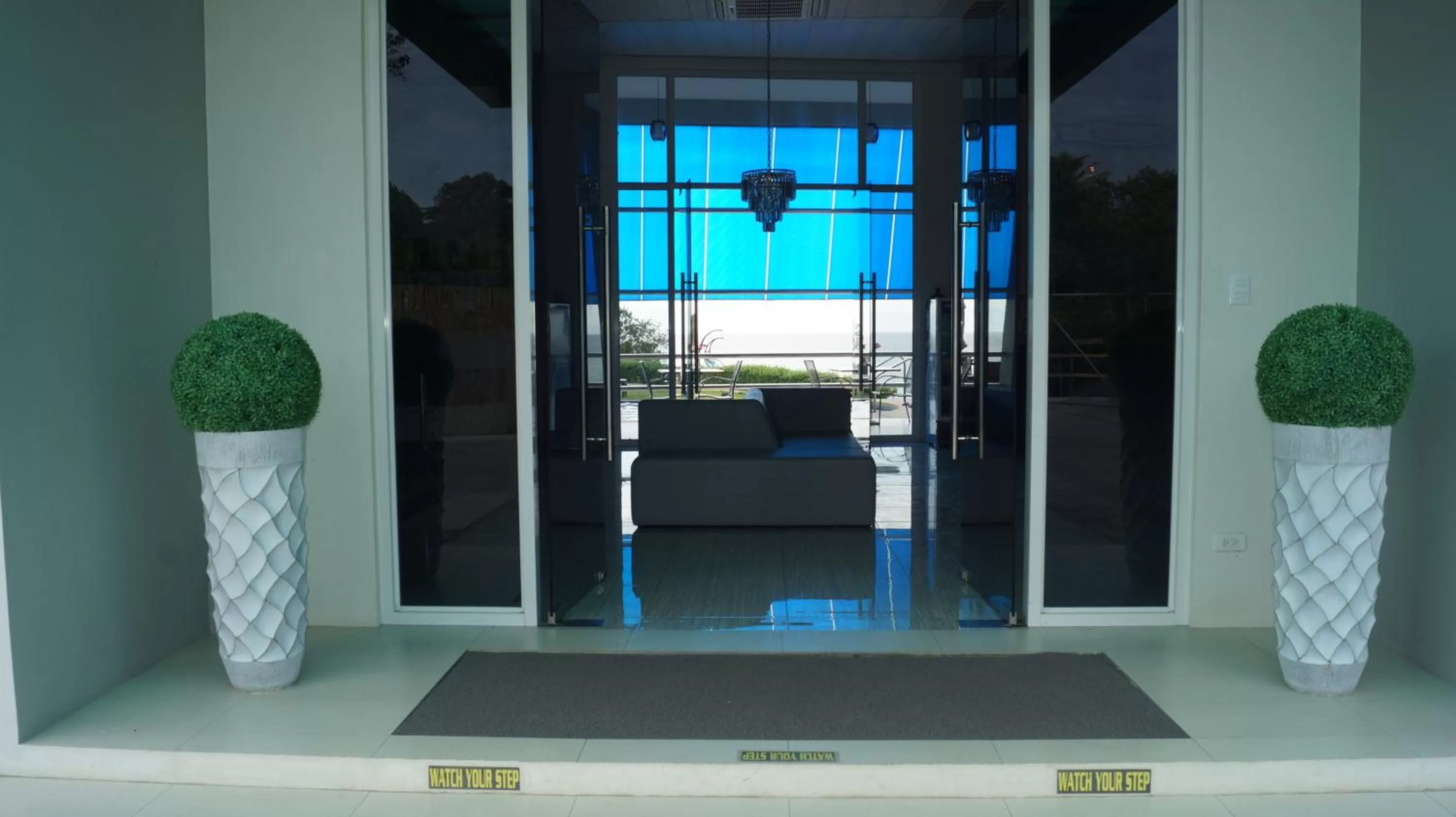 Facade/entrance in Panglao Sea Resort - Tangnan