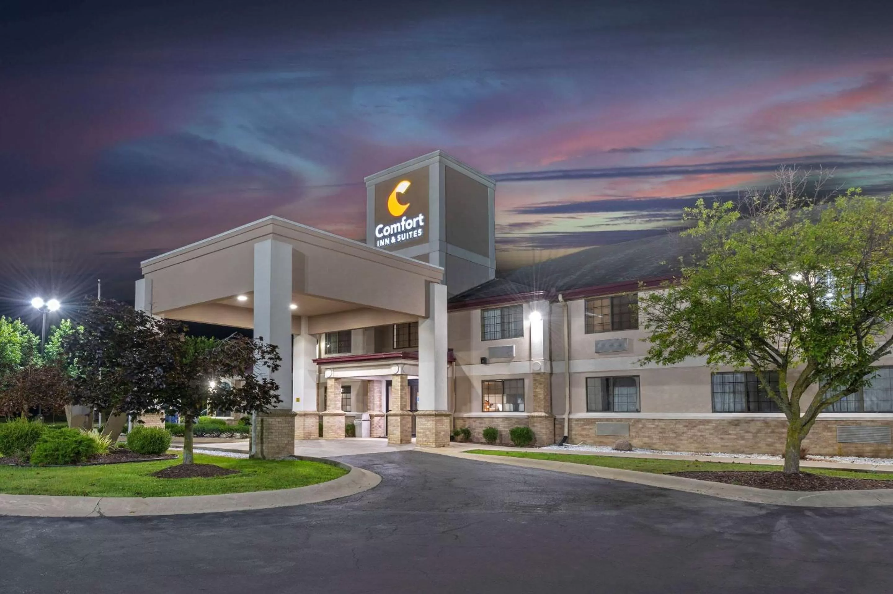 Property building in Comfort Inn & Suites Napoleon