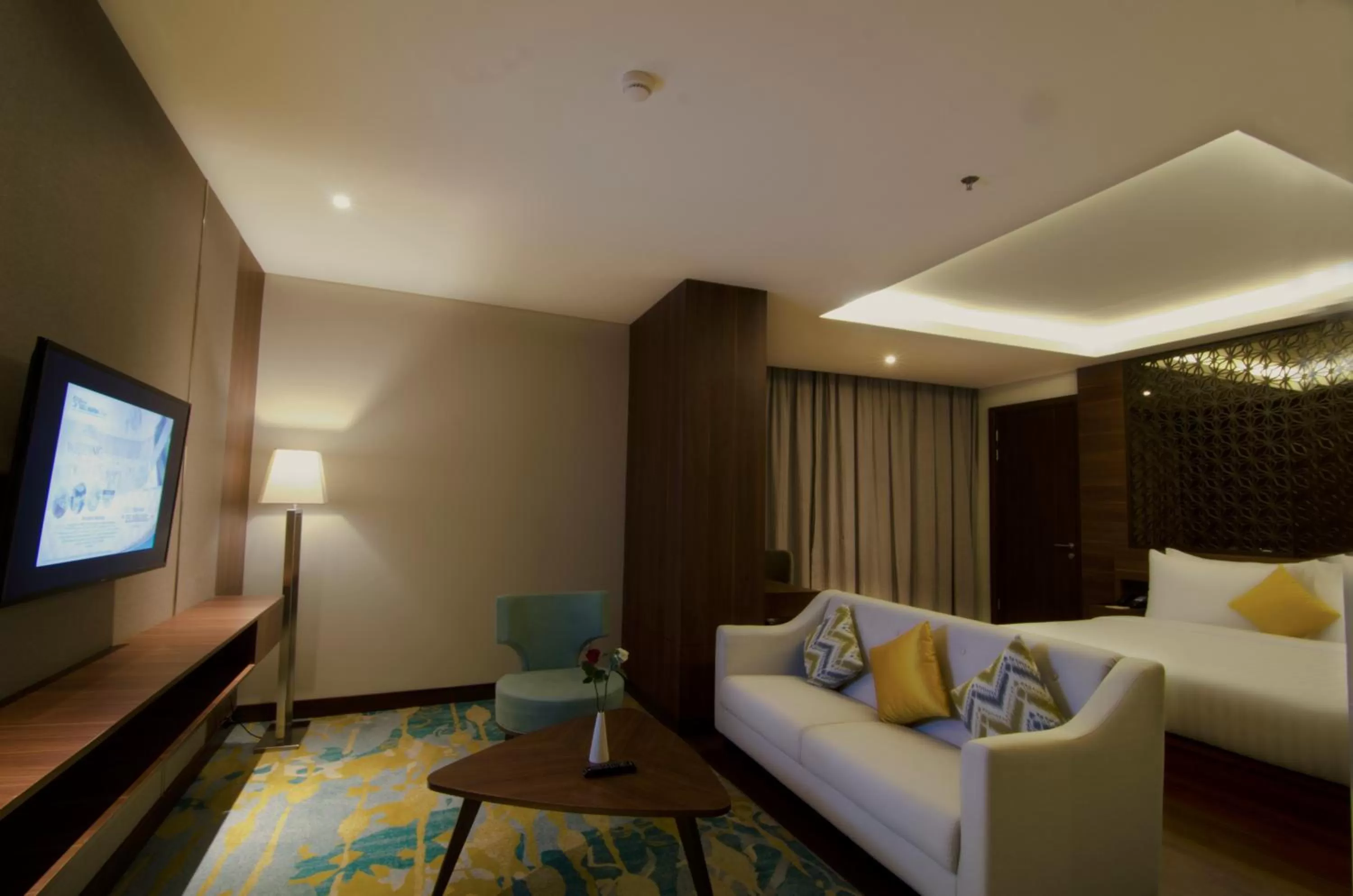 Living room, Bed in Grand Soll Marina Hotel