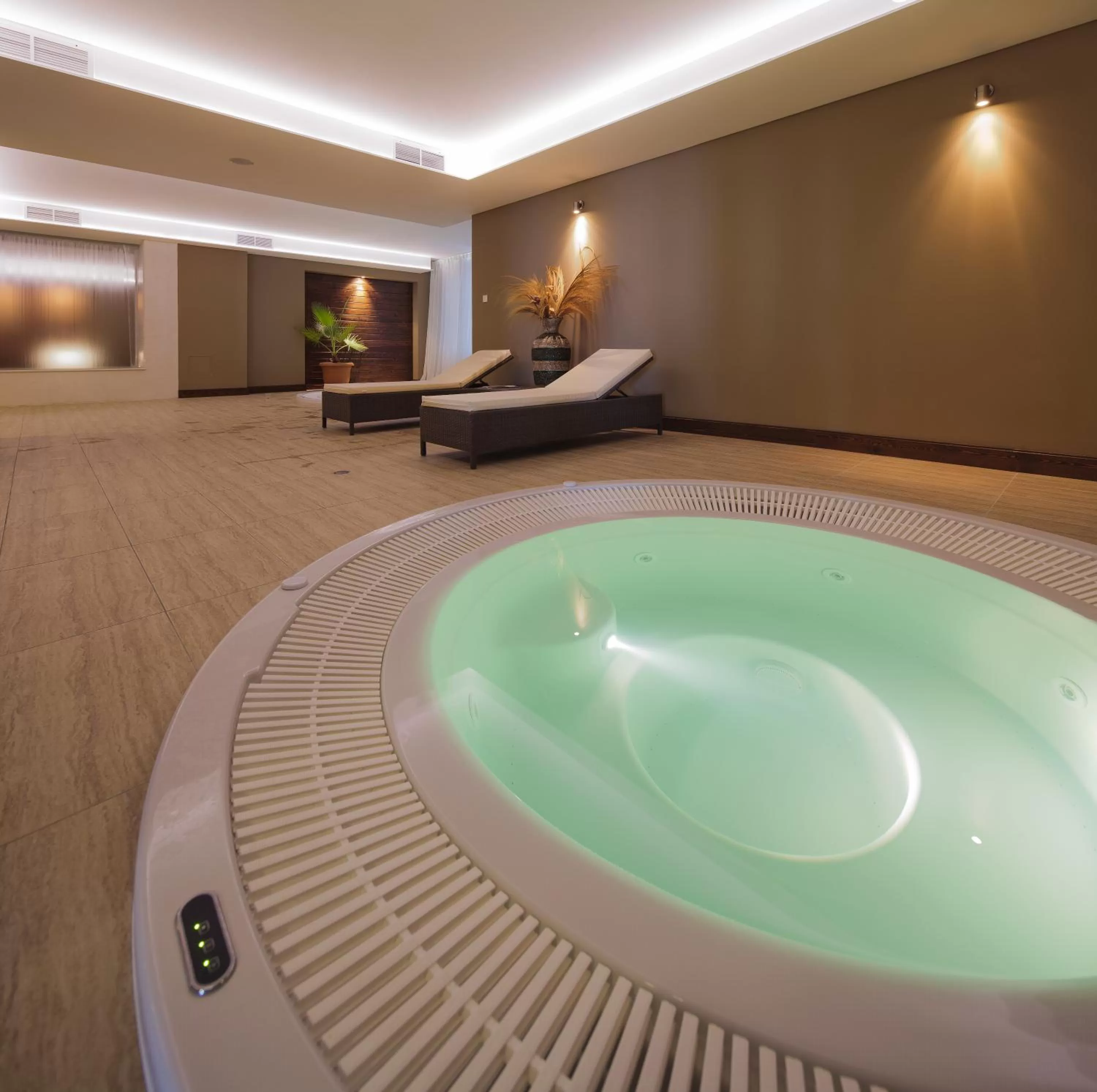 Hot Tub in Lighthouse Golf & Spa Hotel