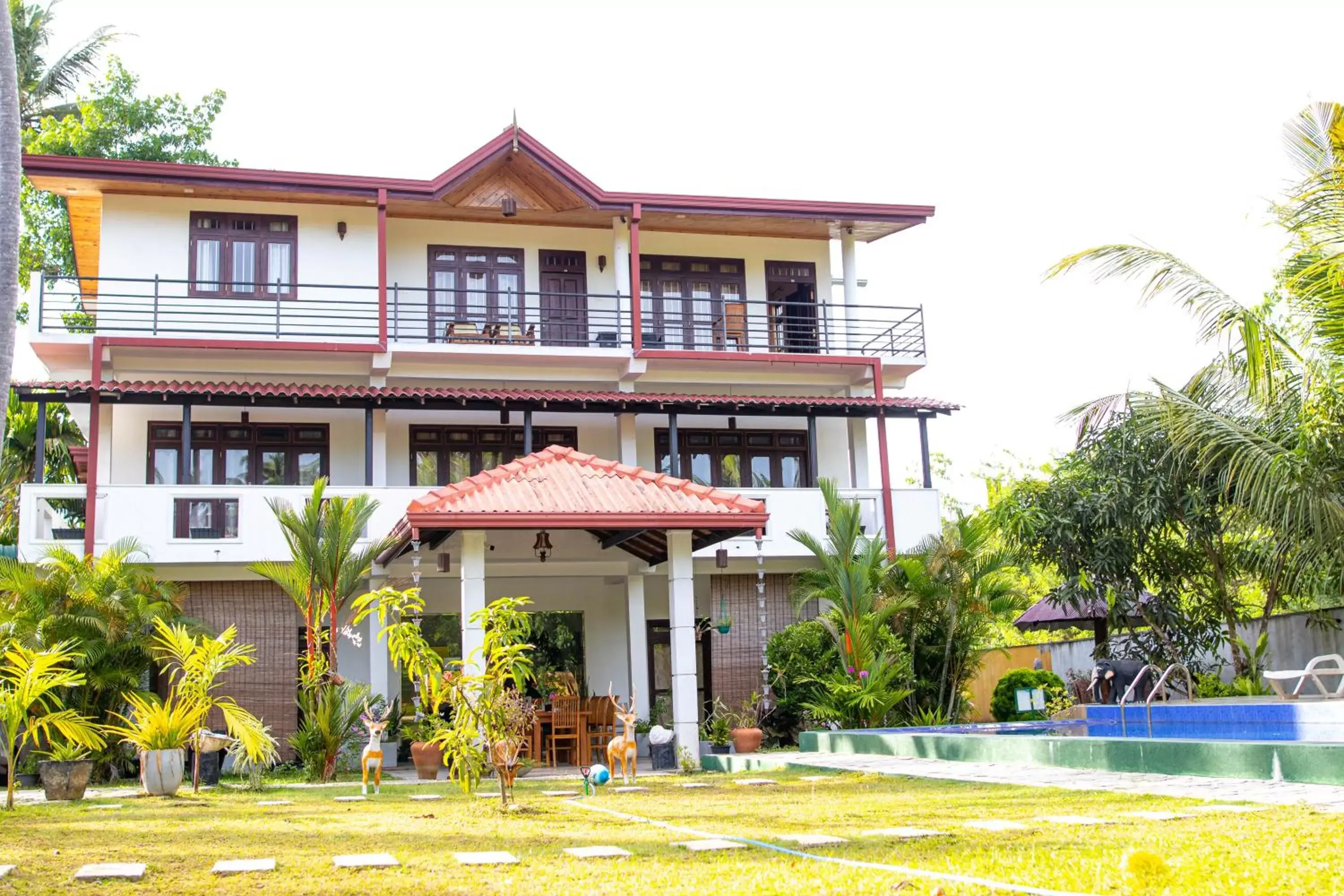 Deluxe Family Suite - single occupancy in Shan Star Weligama Deluxe Family Suite - single occupancy in Shan Star Weligama