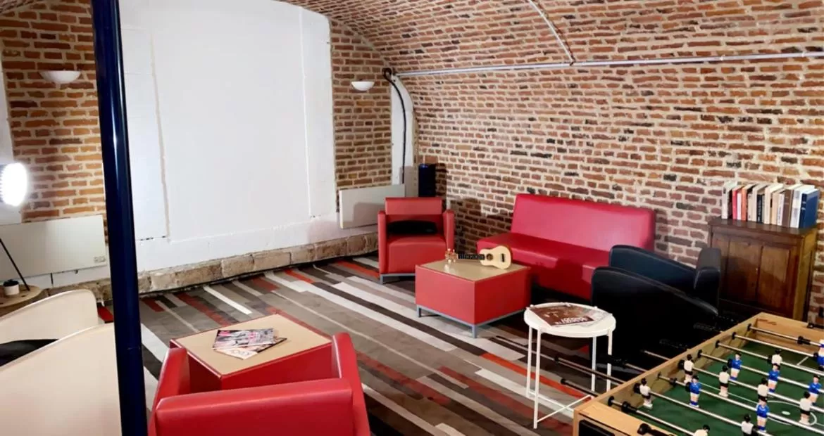 Game Room in ibis Douai Centre