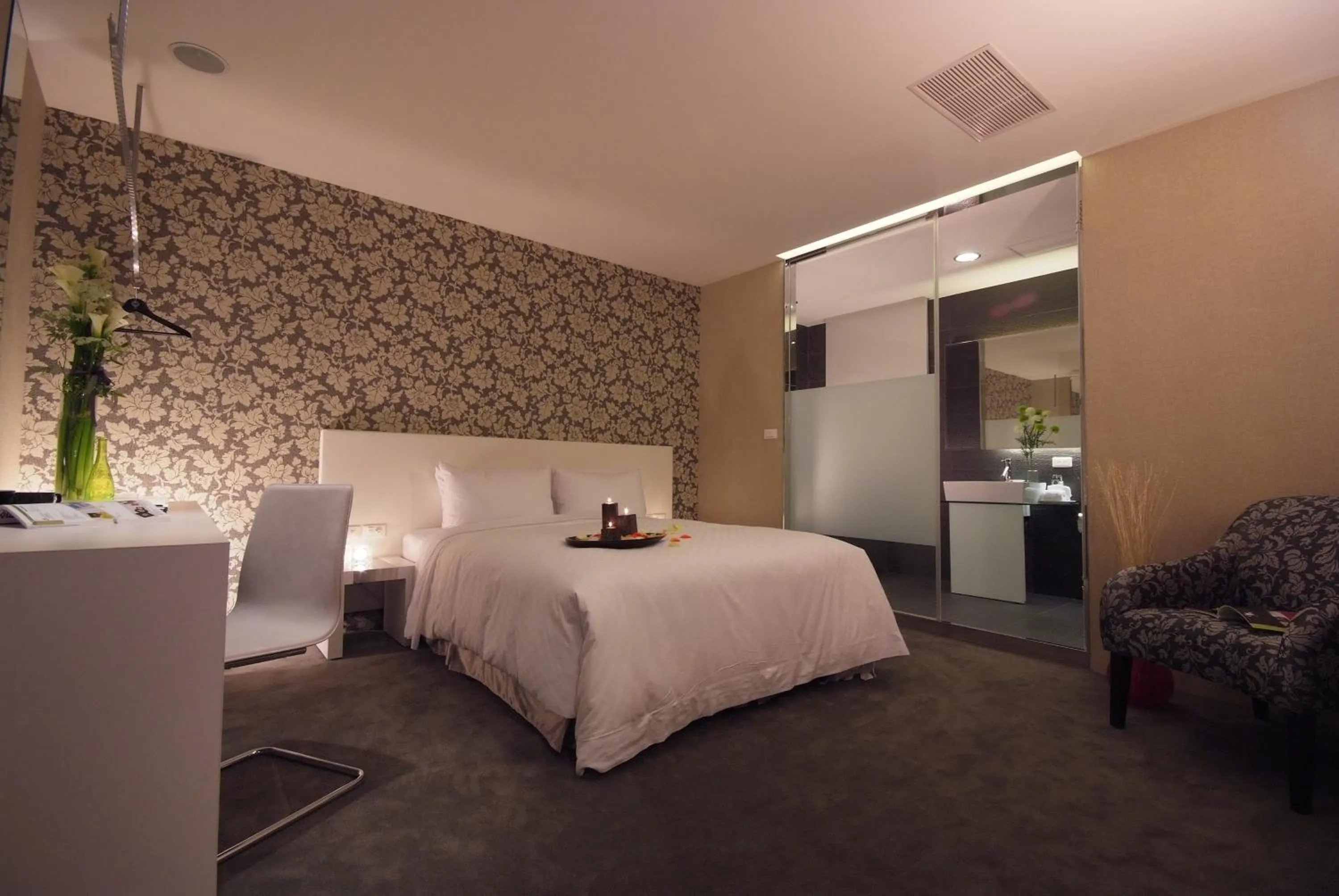 Deluxe Double Room in Hotel Purity