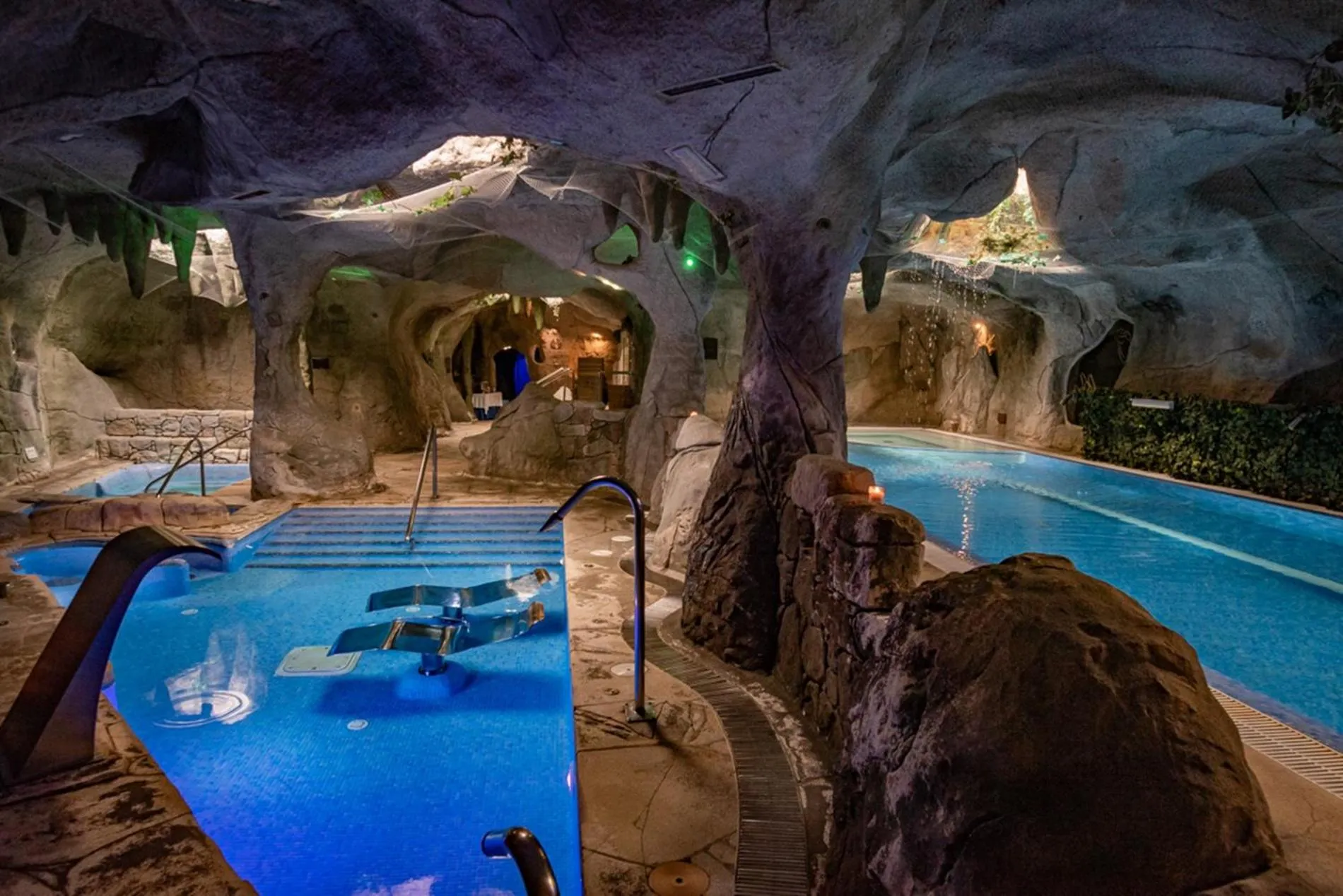 Spa and wellness centre/facilities in Hotel & Spa María Manuela