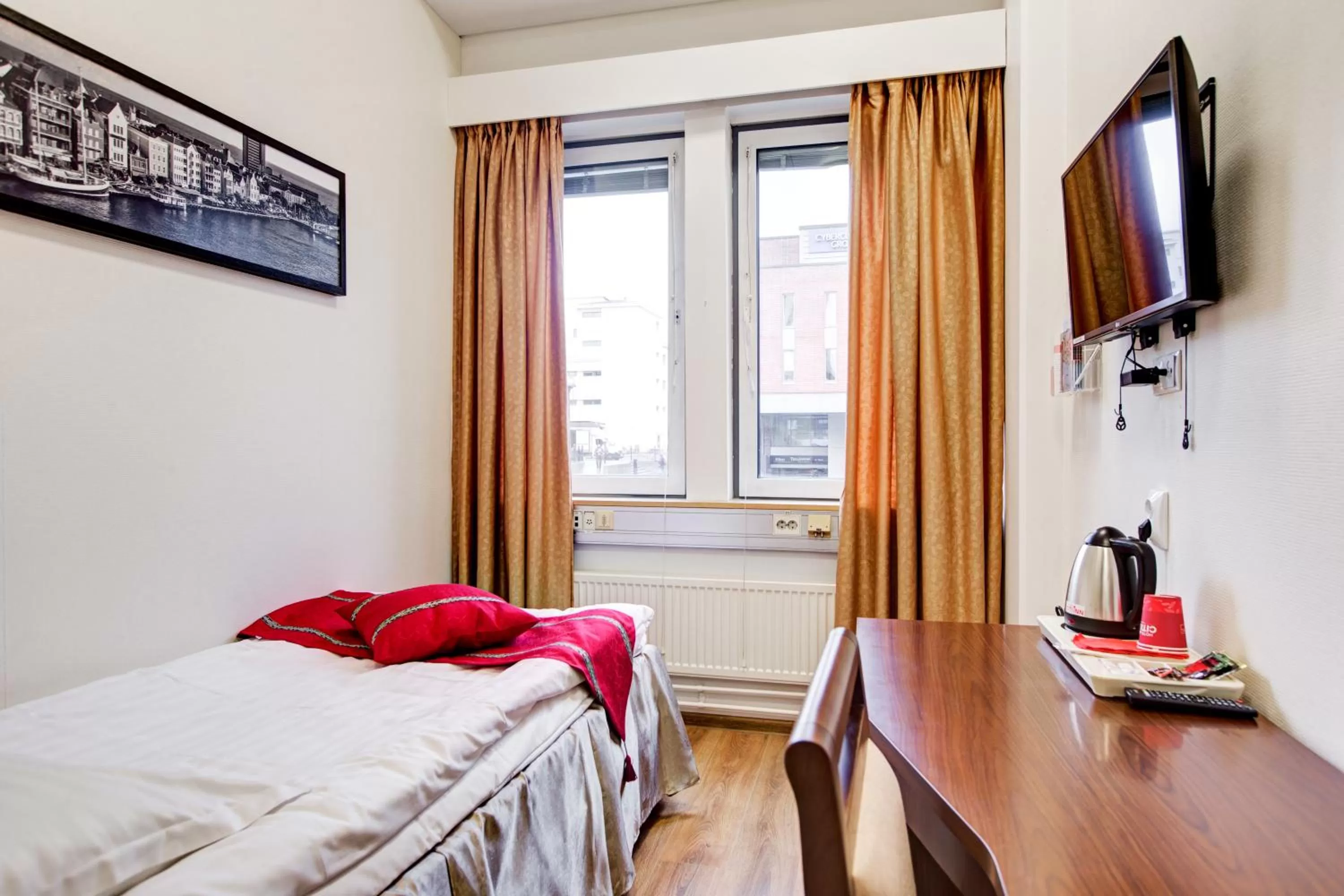 Bed in Hotel Citi Inn