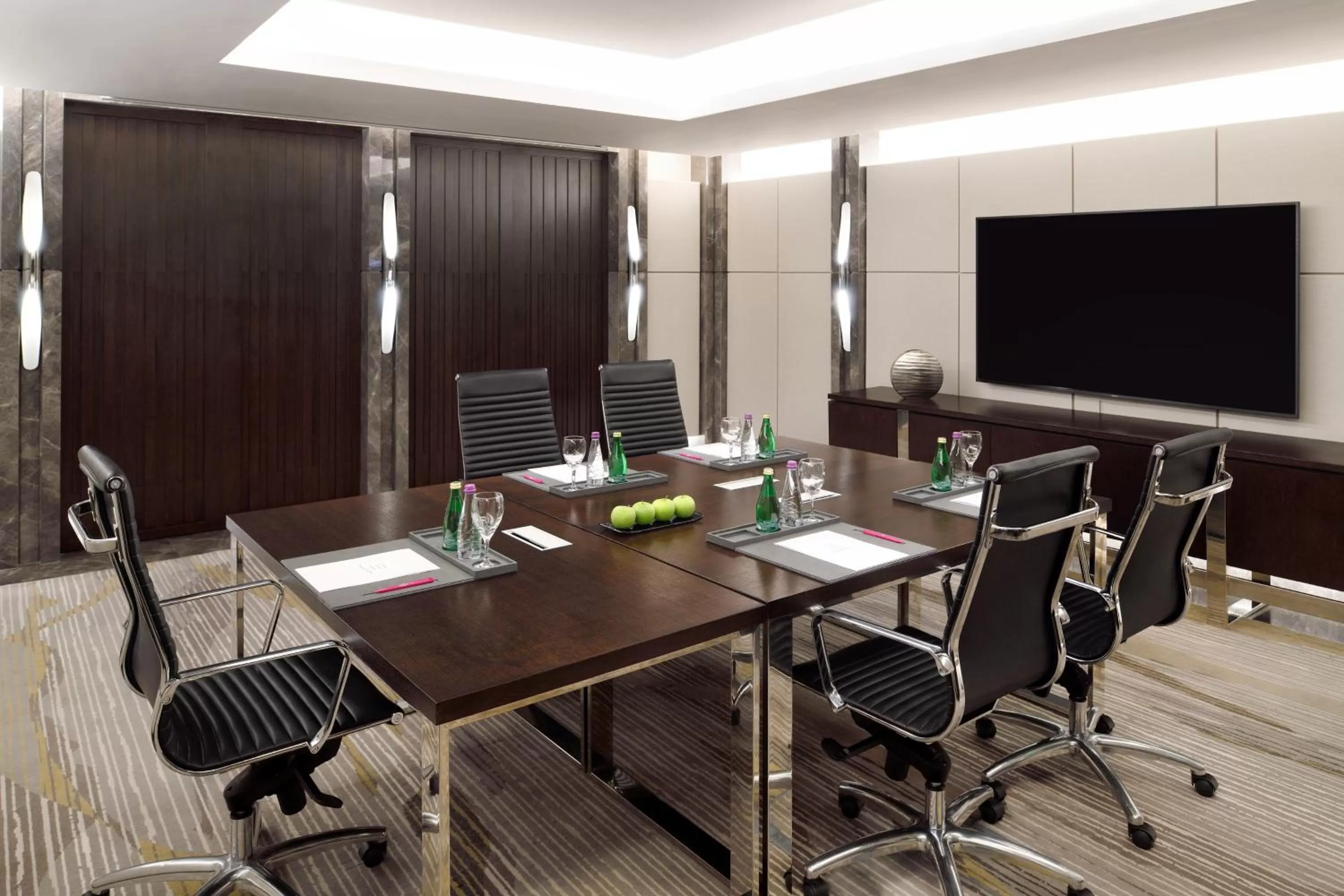Business facilities in Crowne Plaza - Jeddah Al Salam by IHG