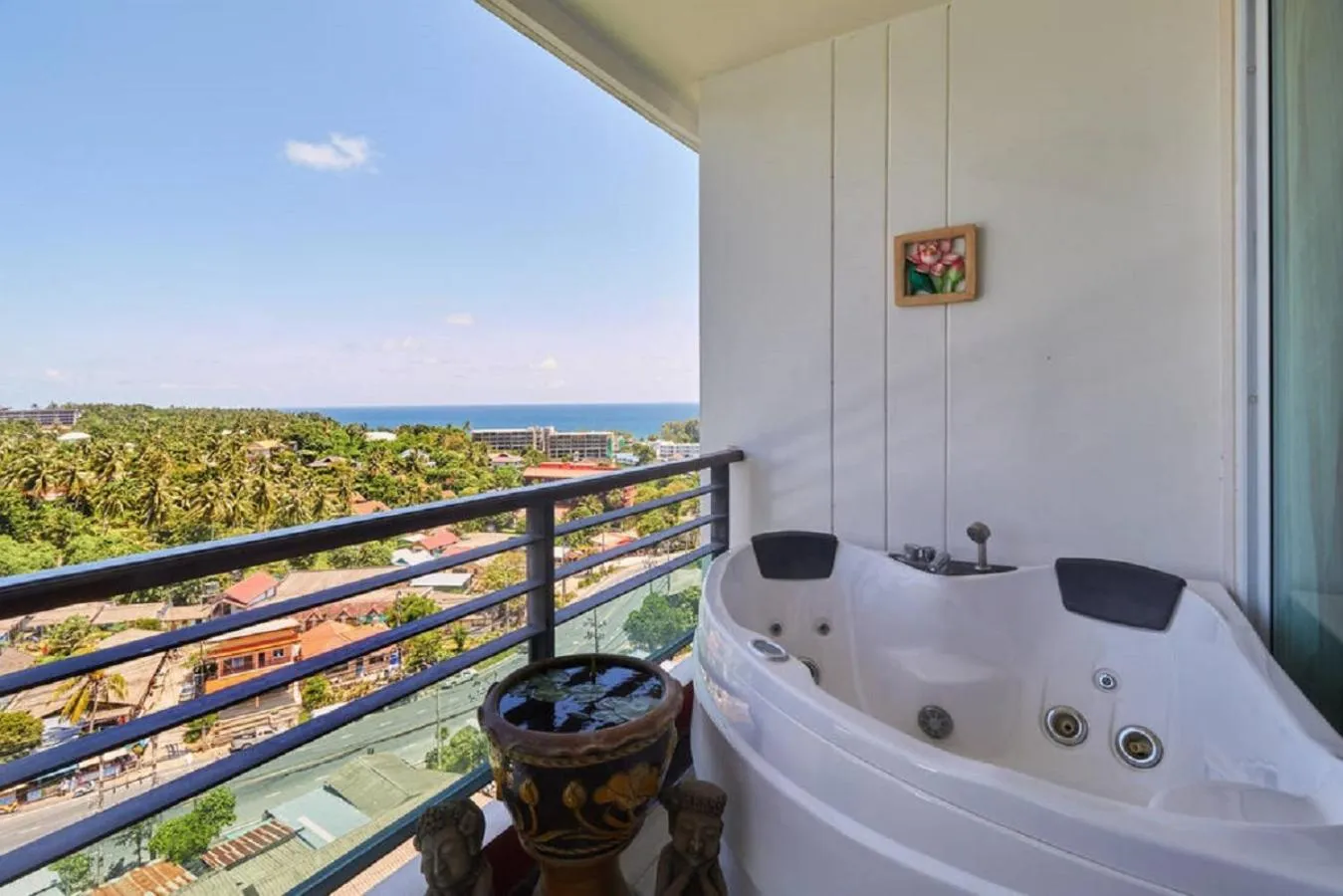 Hot Tub in Sea & Sky Karon Beach by PHR