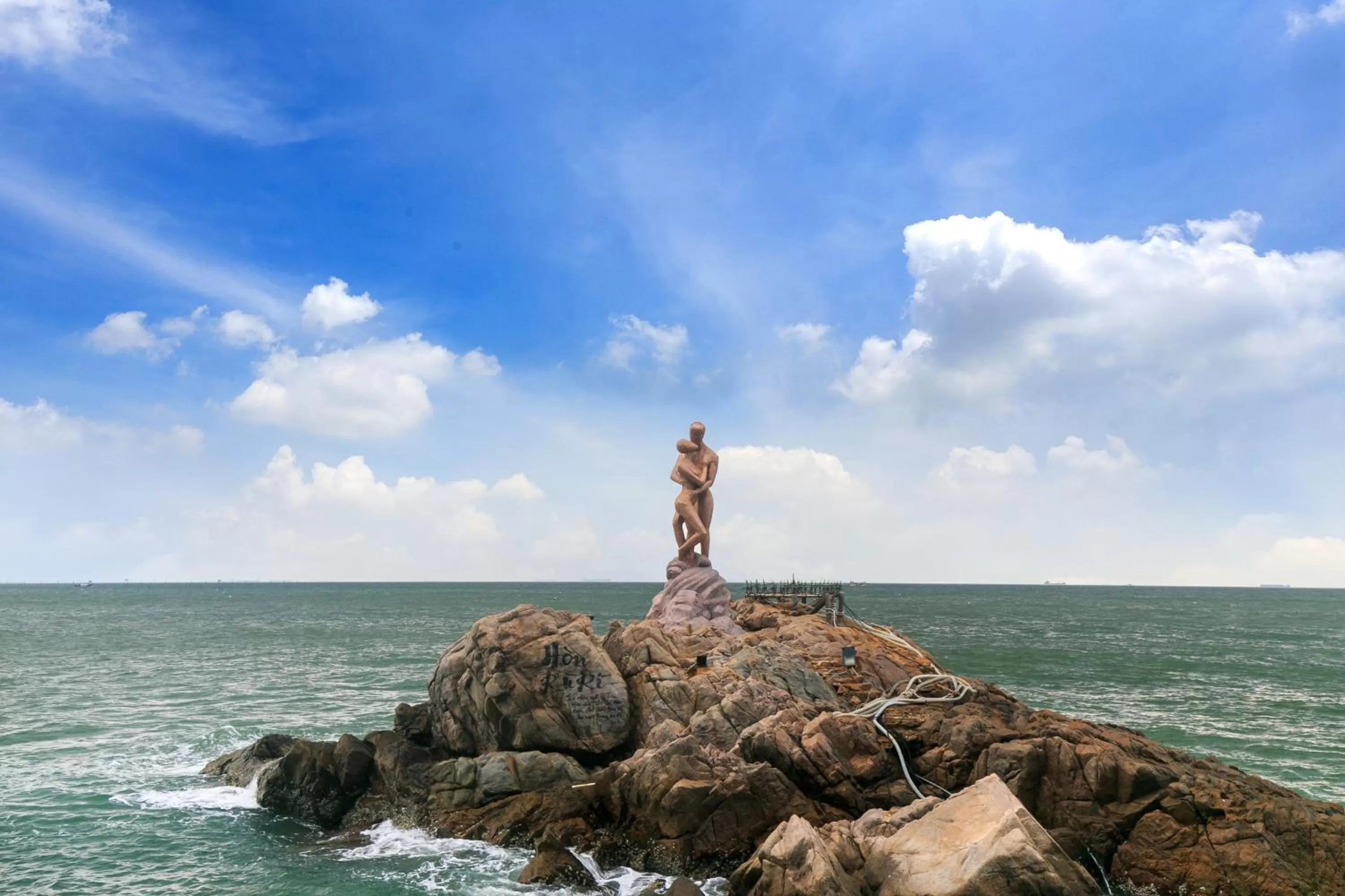 Nearby landmark in Marine Hotel & Apartment