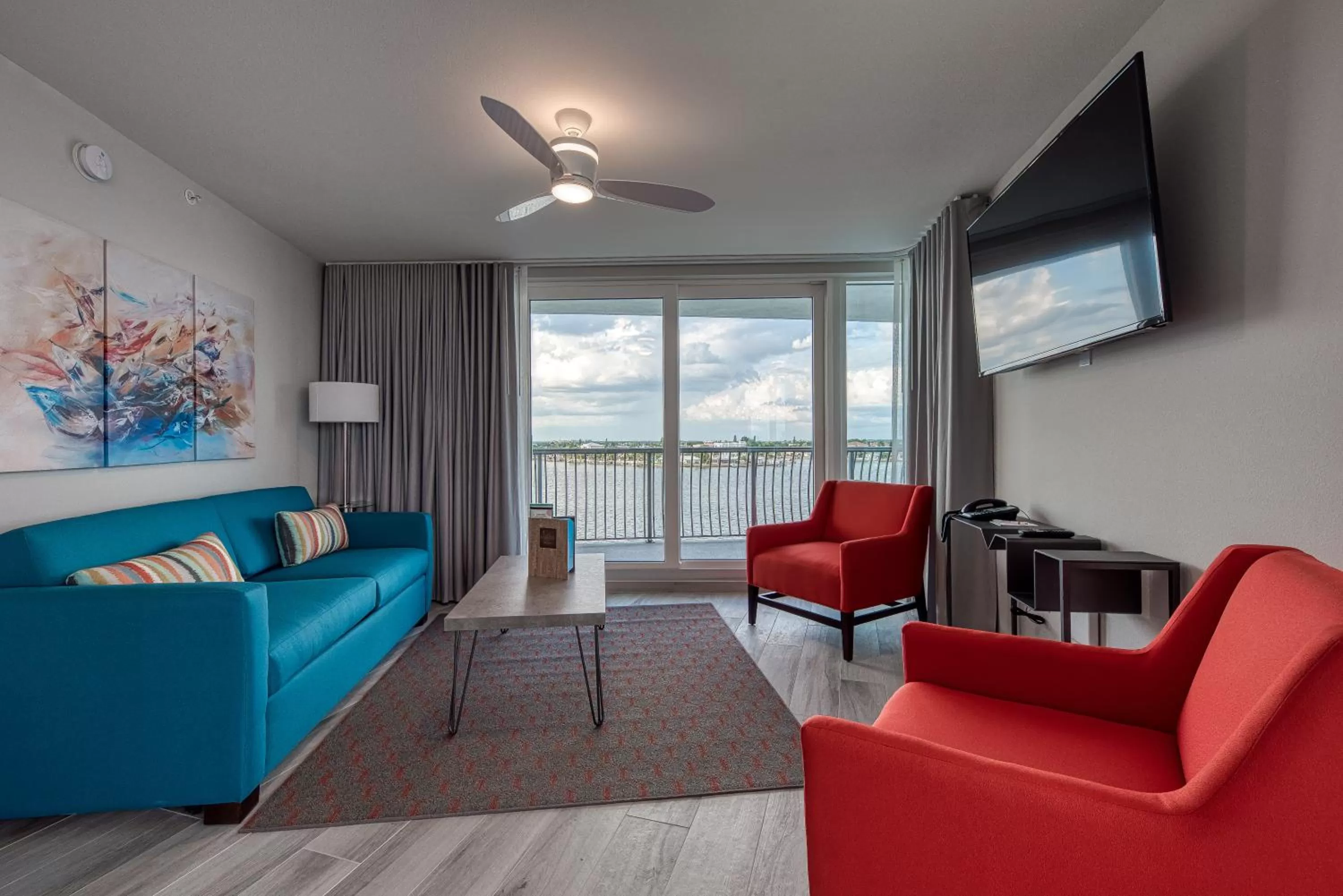 Living room in FUSION Resort Waterfront Suites