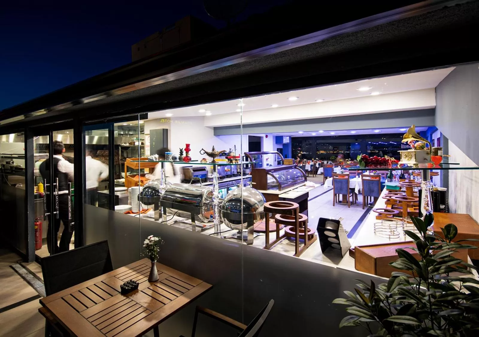 Restaurant/places to eat in Antusa Design Hotel & Spa