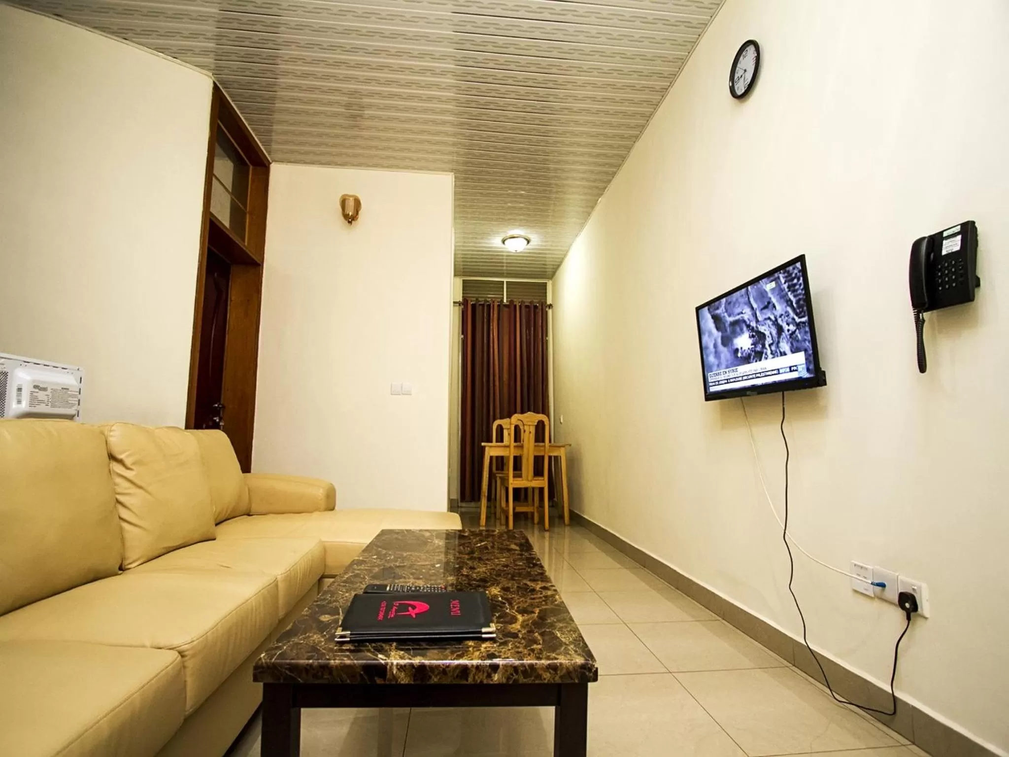 Living room in St Augustine Apart & Hotel