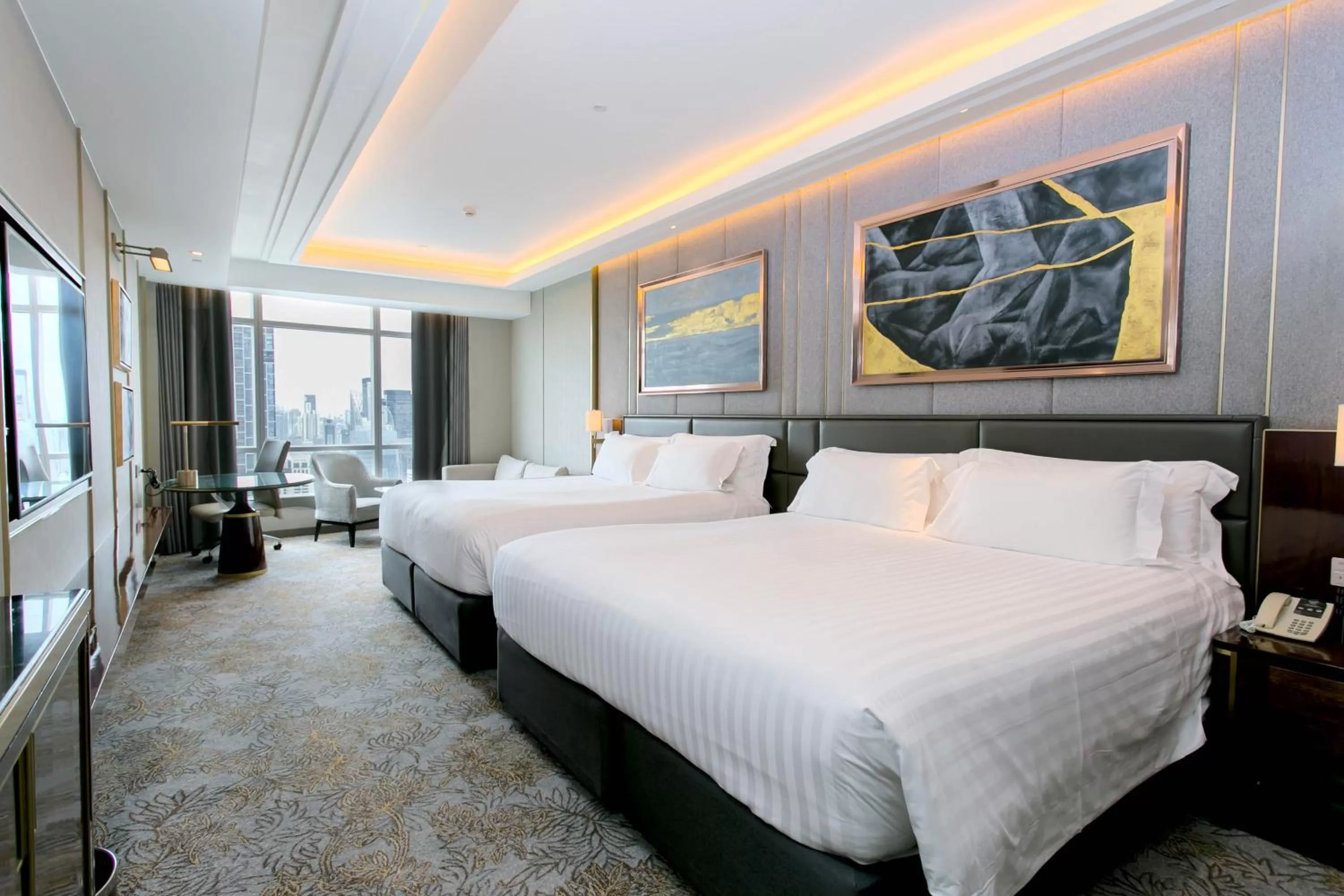 Bedroom, Bed in Centara Grand At CentralWorld