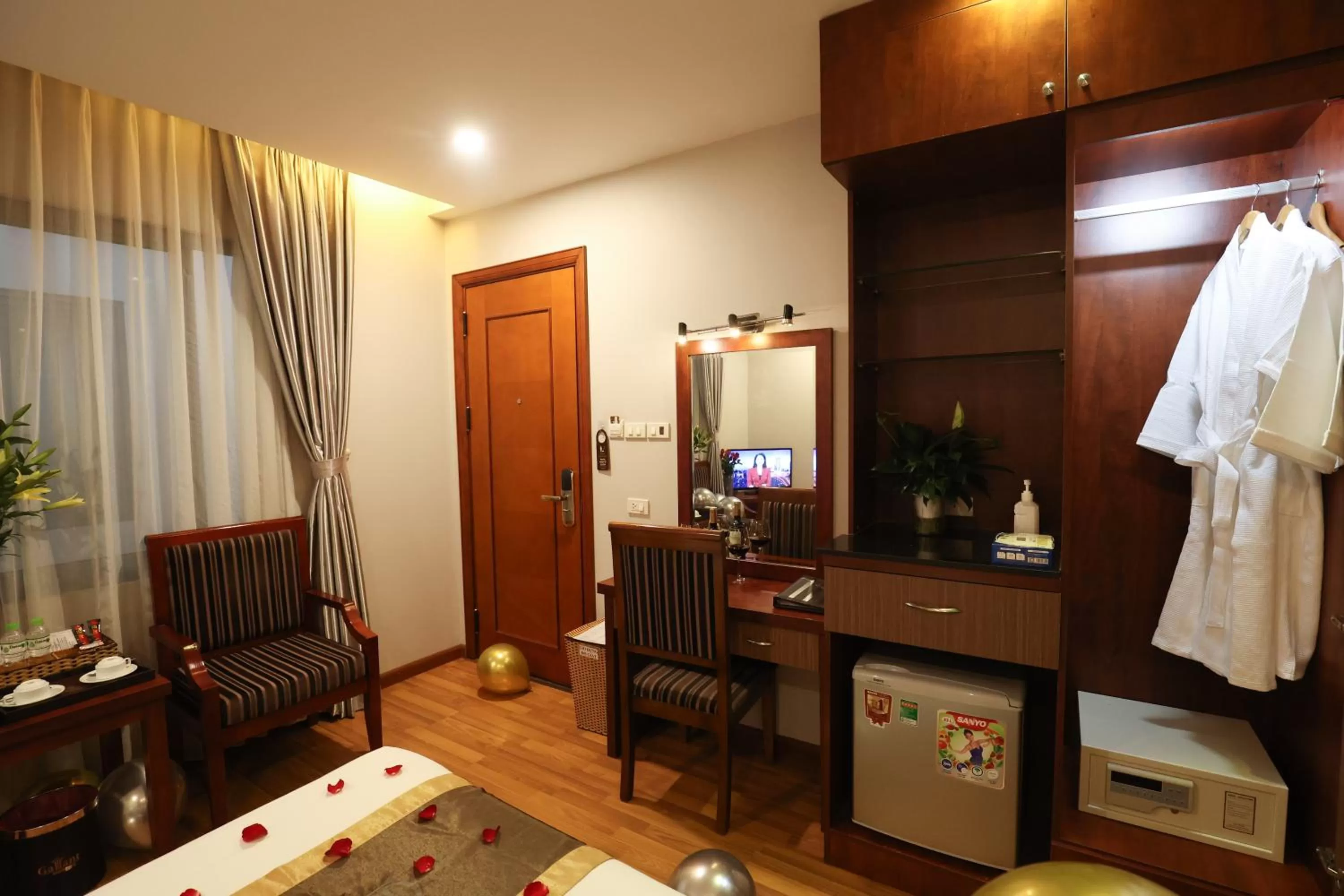 Bed in Gallant Hotel