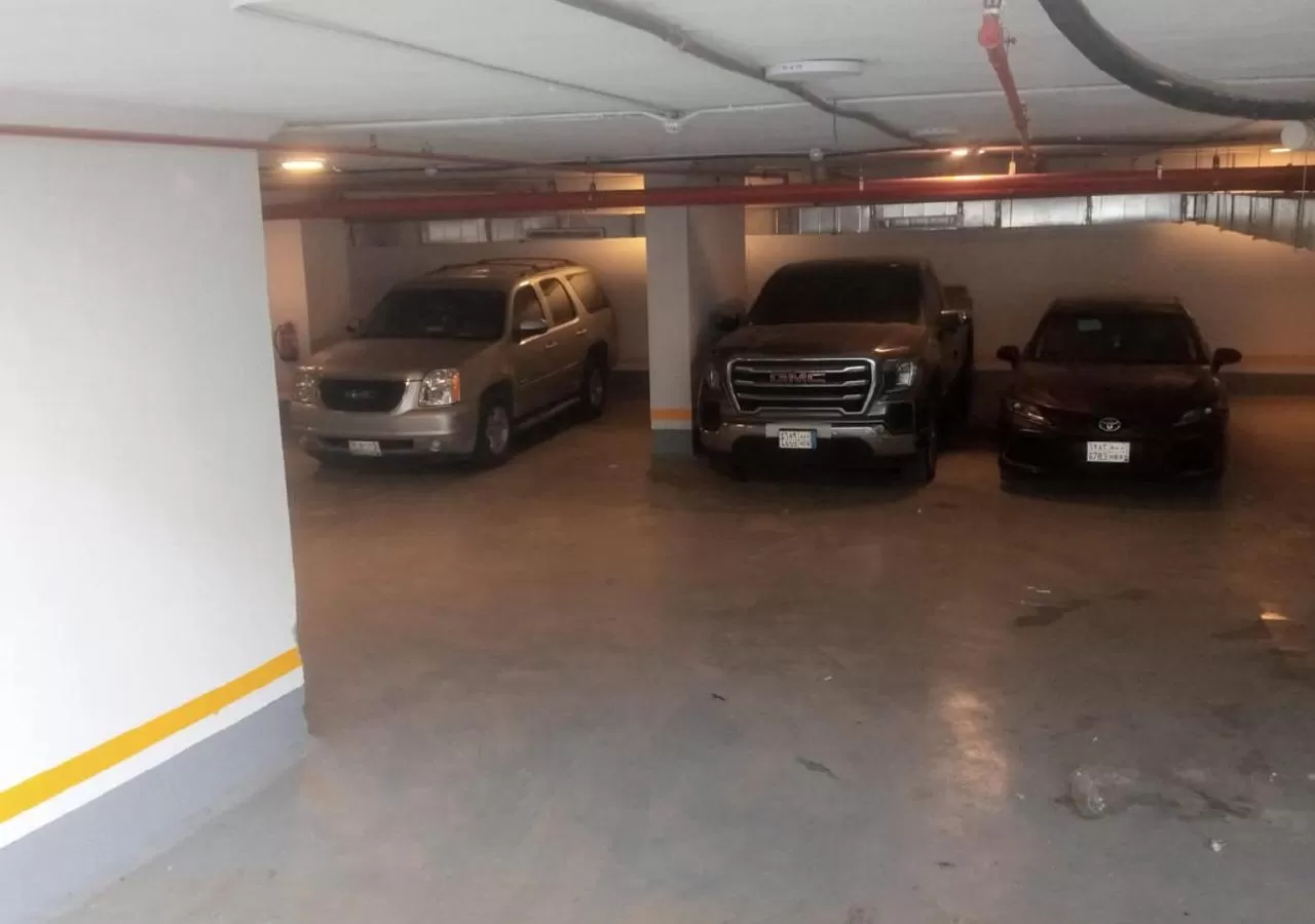 Property building in شقق ارين المطار