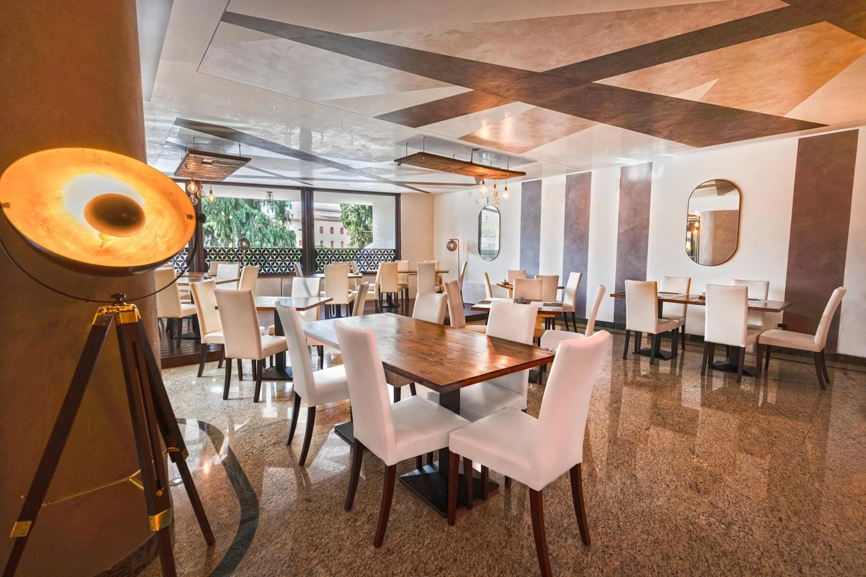 Lounge or bar in Mefuta Hotel