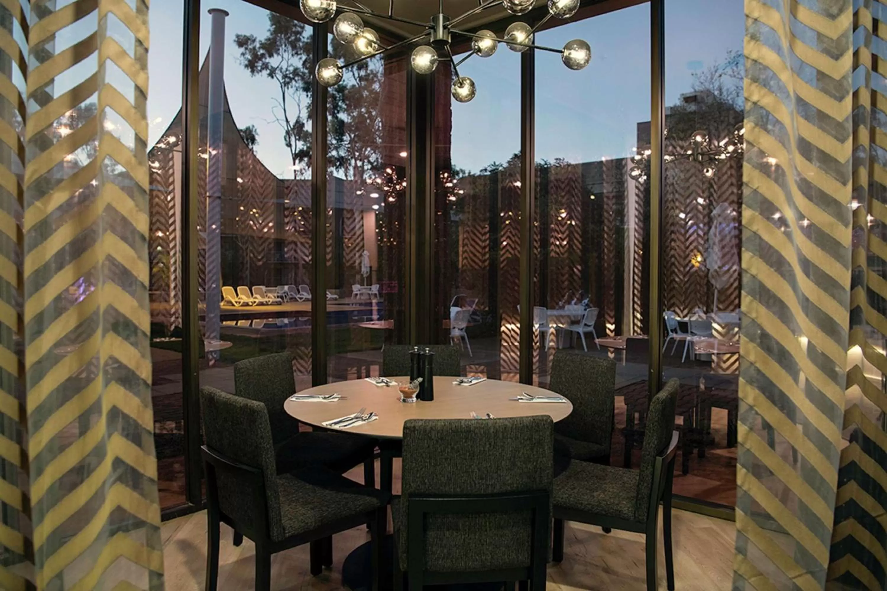 Restaurant/places to eat in DoubleTree by Hilton Alice Springs