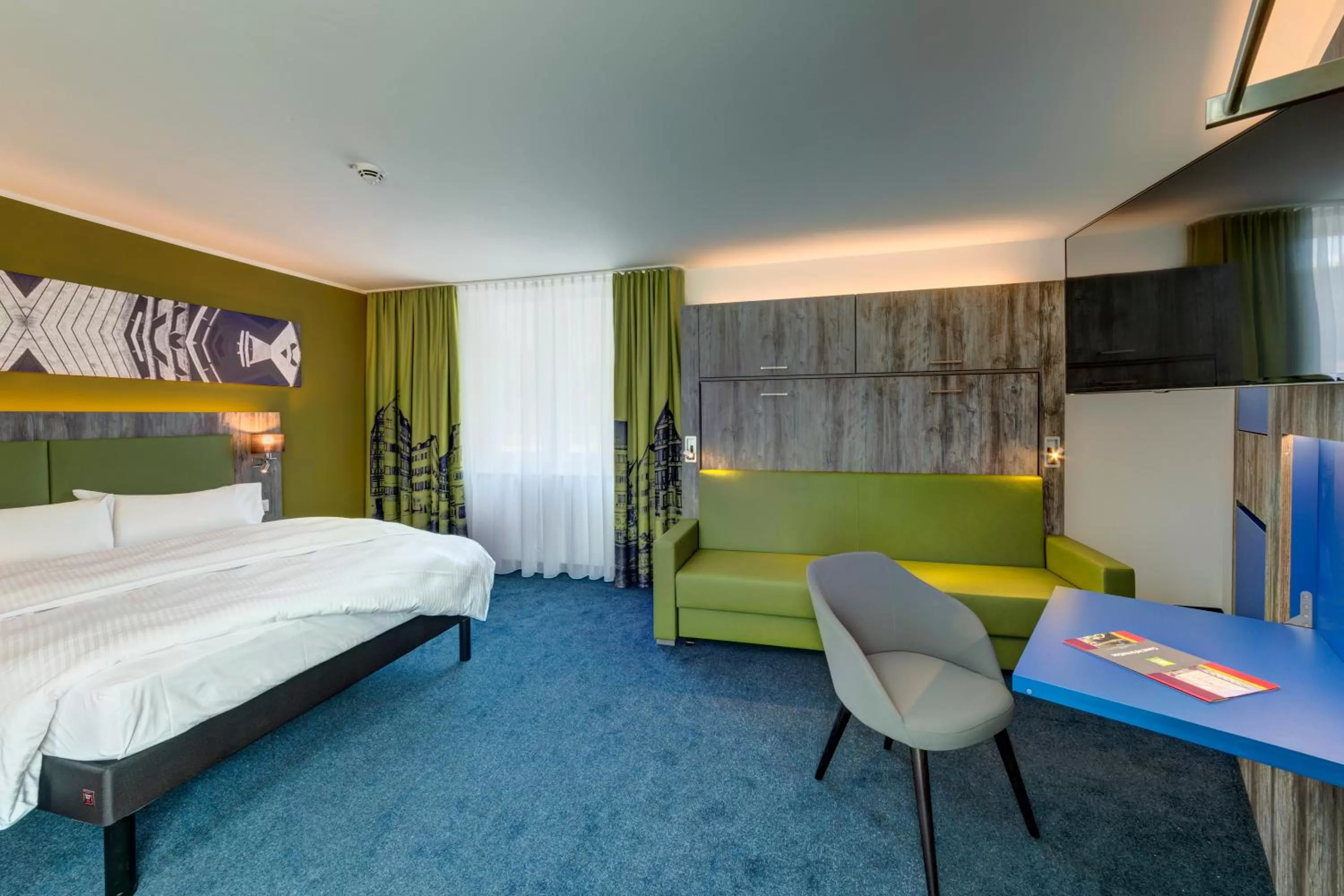 Photo of the whole room, Bed in ibis Styles Tuebingen