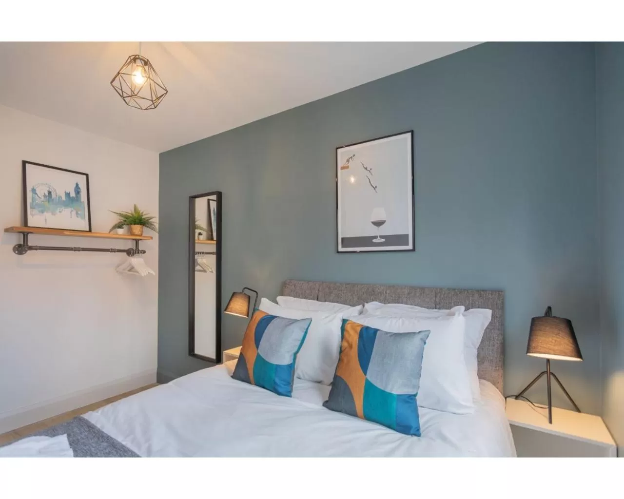 Bedroom in Central Belfast Apartments Camden Street