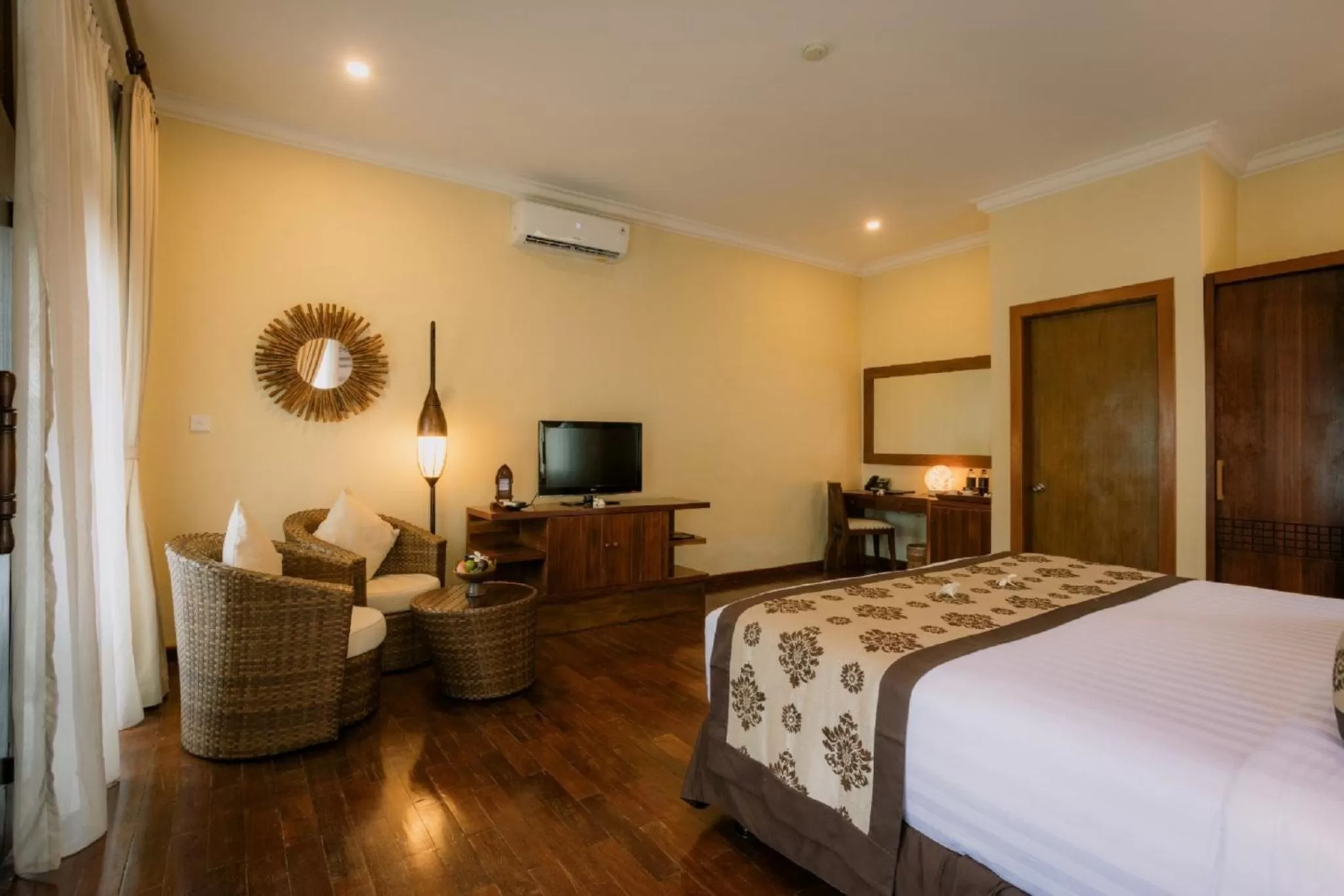 TV and multimedia, Bed in Ombak Sunset