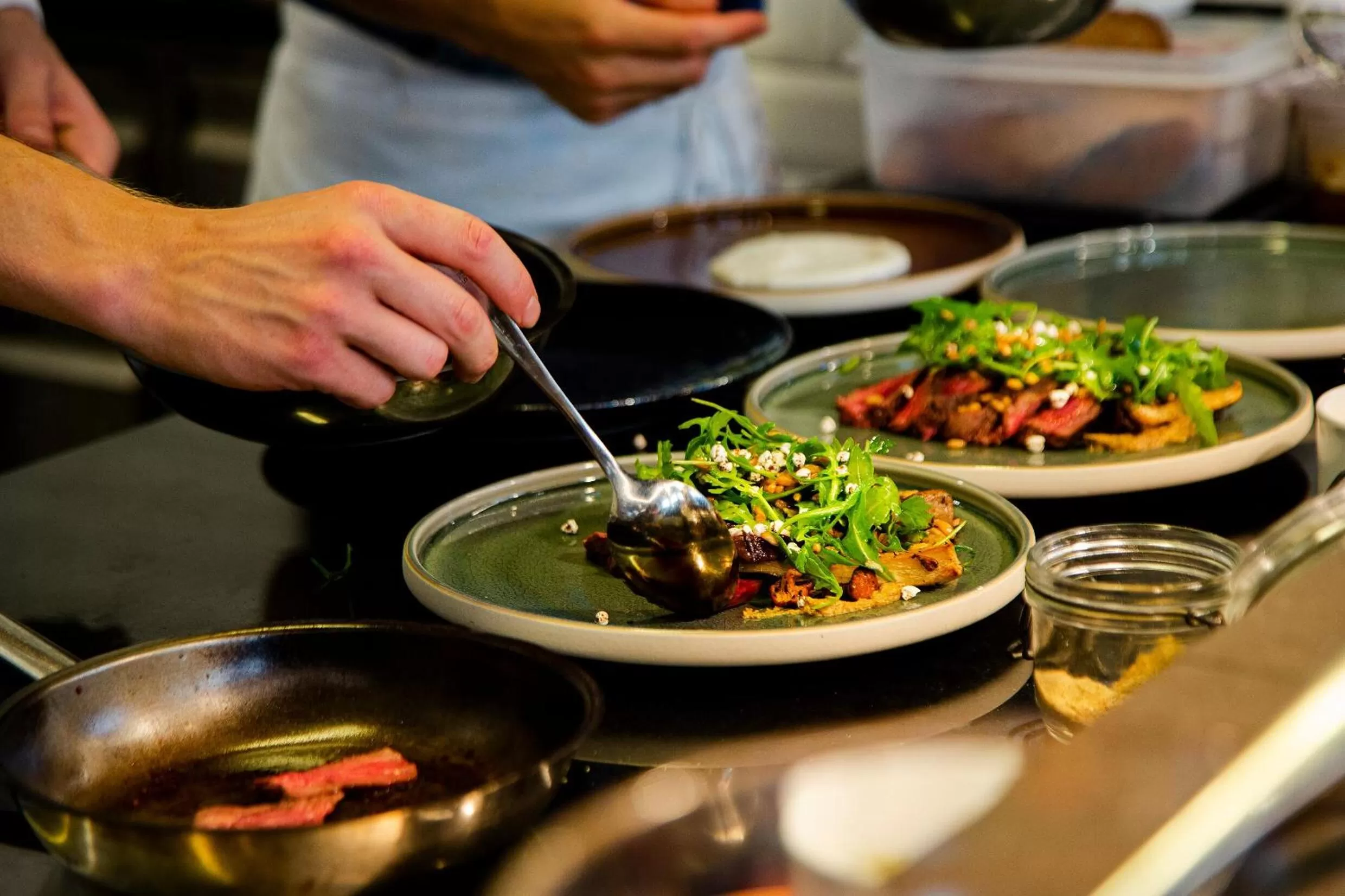 Restaurant/places to eat in Steigenberger Hotel Herrenhof