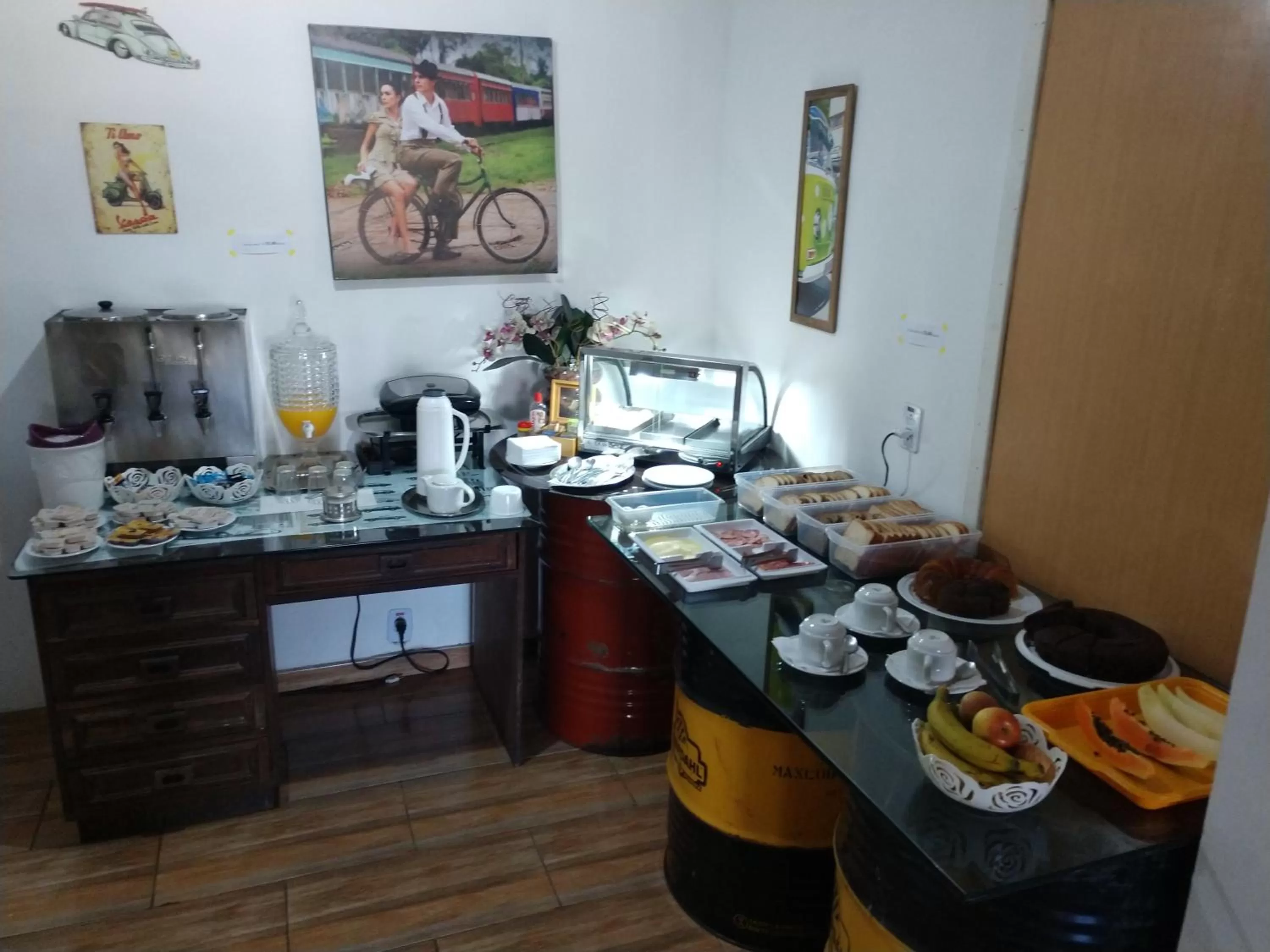 Breakfast in SPACE 4 U - HOTEL BOUTIQUE TEMÁTICO - Aeroporto