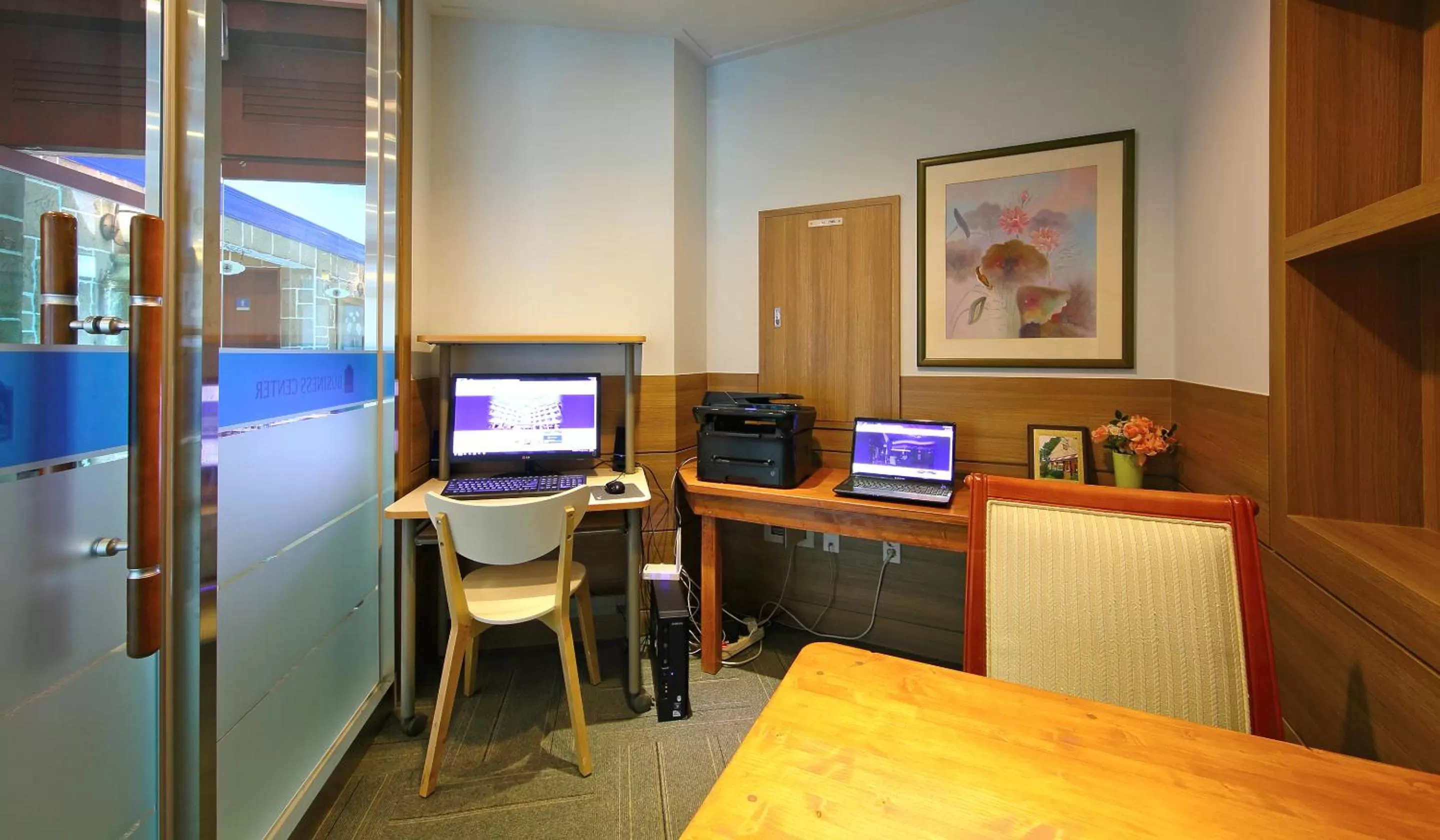 Business facilities in Benikea Swiss Rosen Hotel