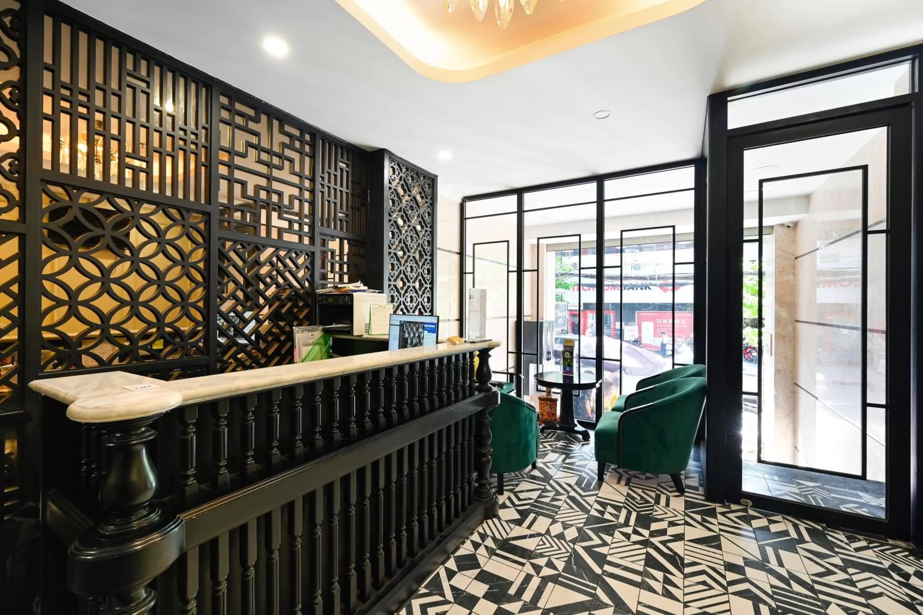 Lobby/Reception in Ohana Hotel