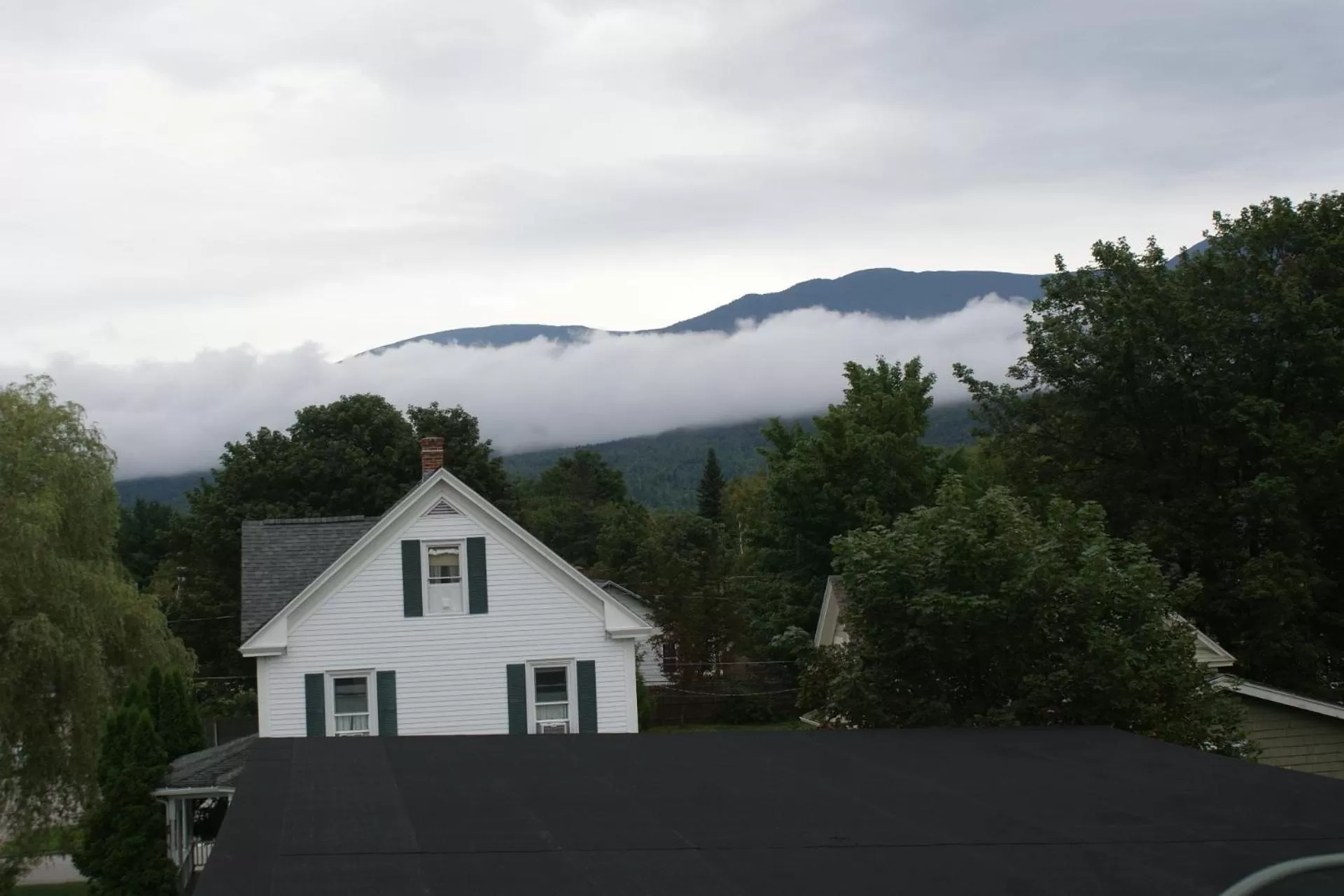 Mountain view in Northern Peaks Motor Inn