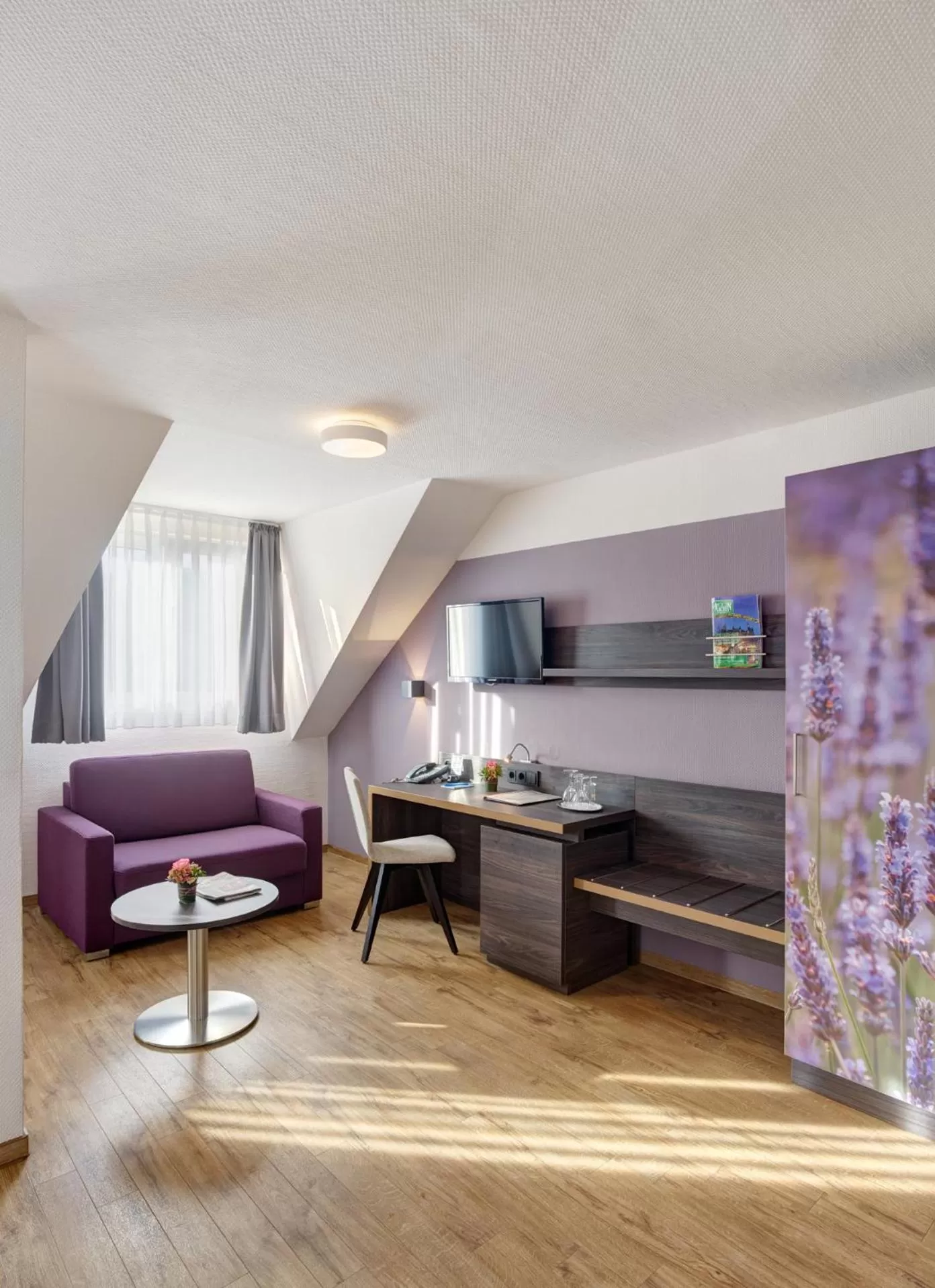 TV and multimedia in Art Hotel Aachen