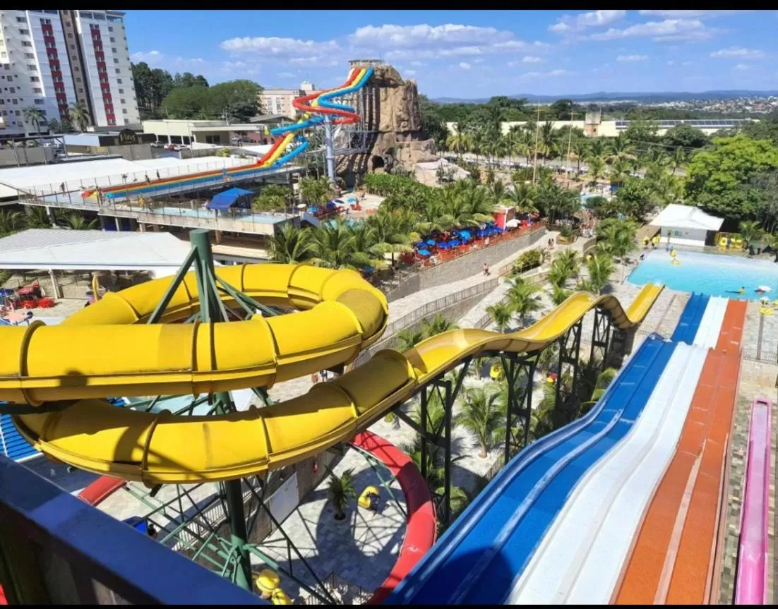 Aqua park in SPAZZIO DI ROMA INCLUSO ACQUA PARK SPLASH