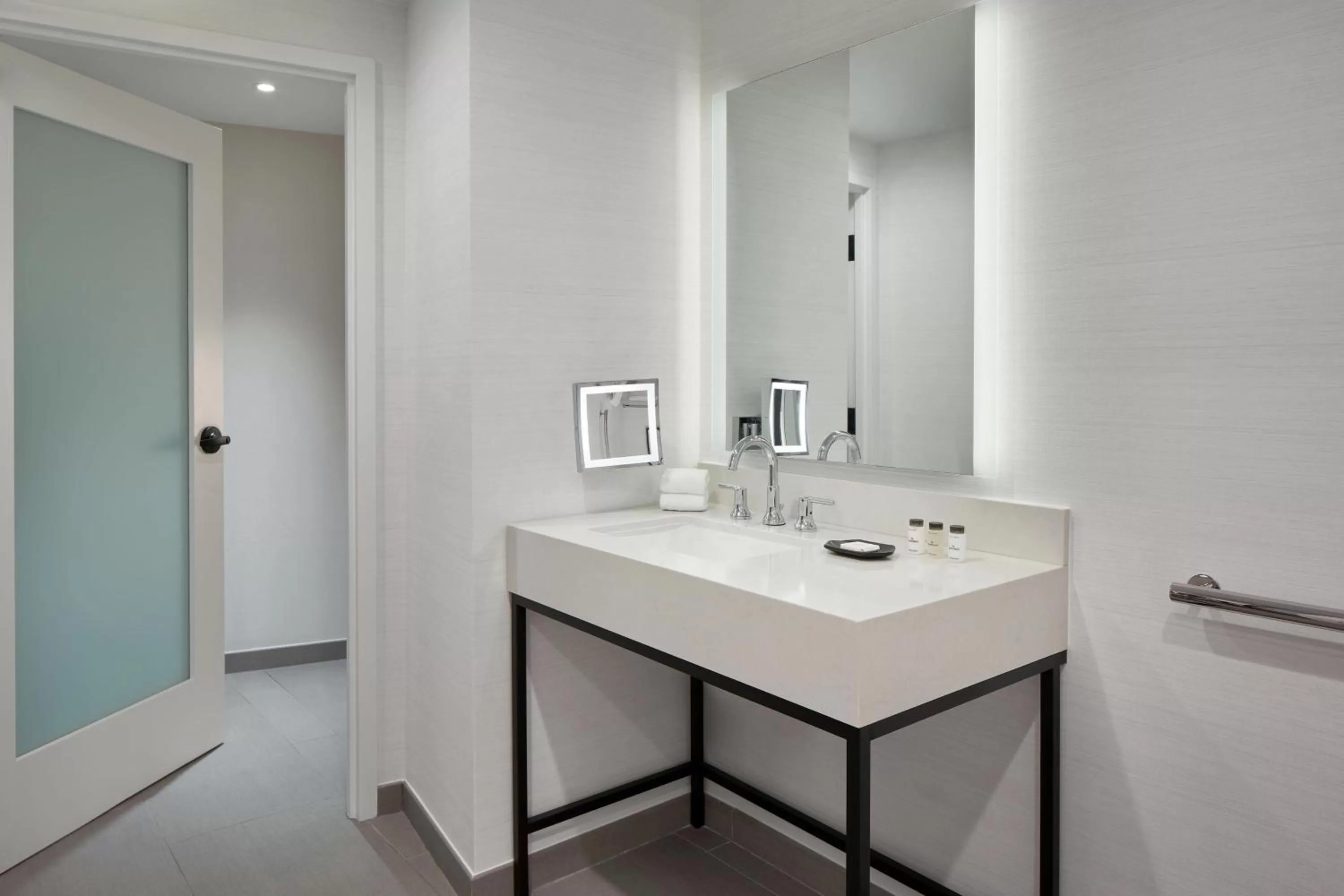 Bathroom in Sheraton Reston