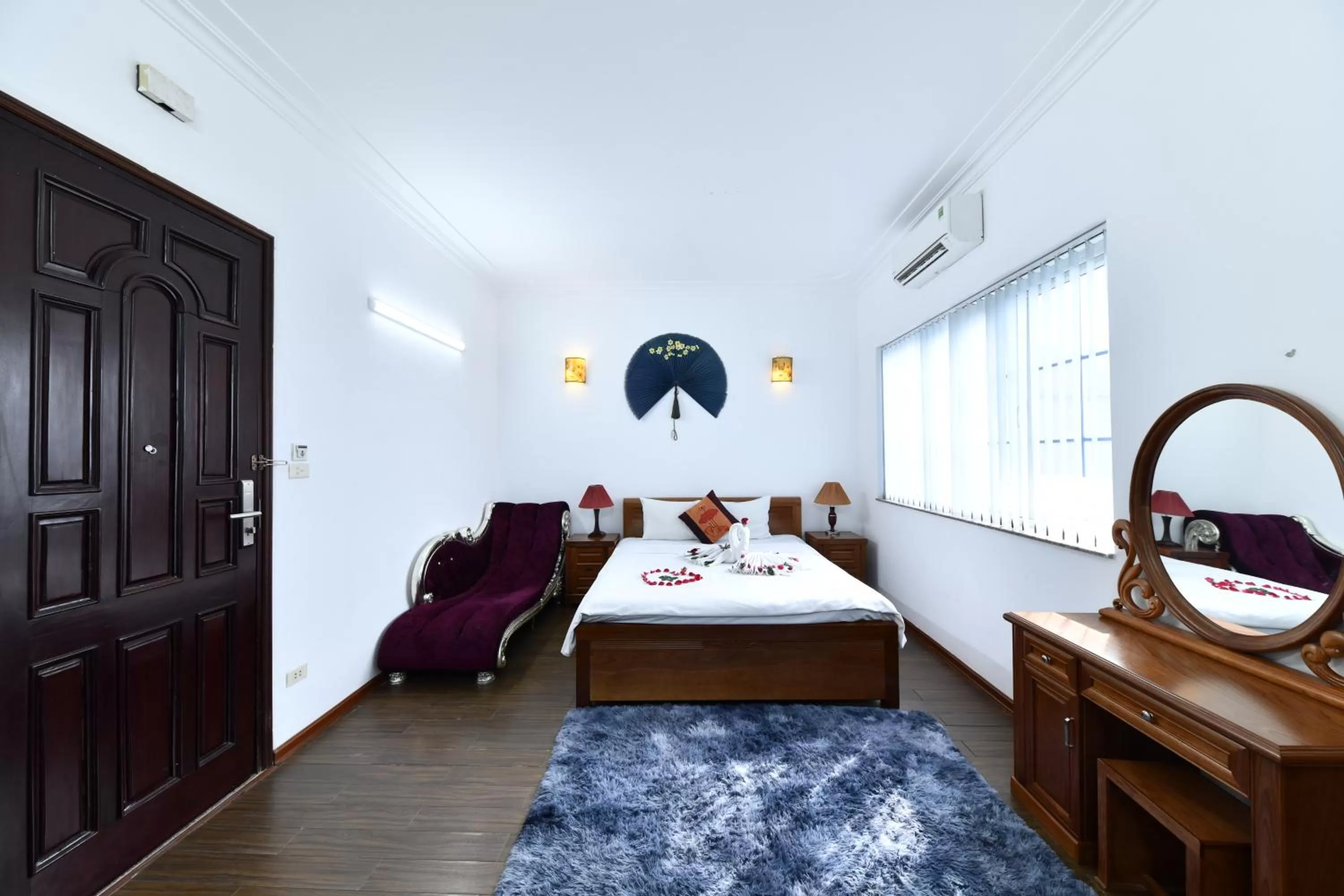 Bed in Phoenix Legend Hotel Hanoi