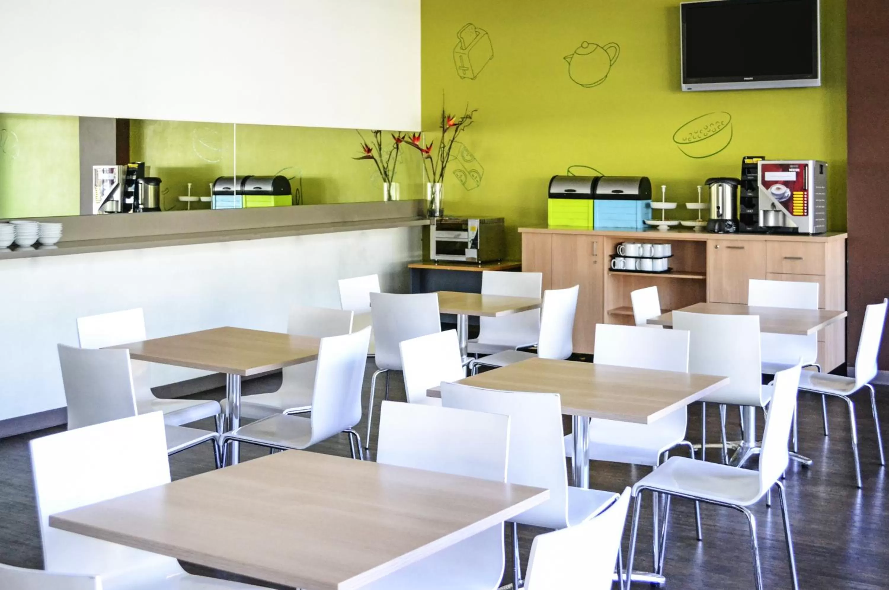 Restaurant/places to eat in ibis Budget Sydney Olympic Park