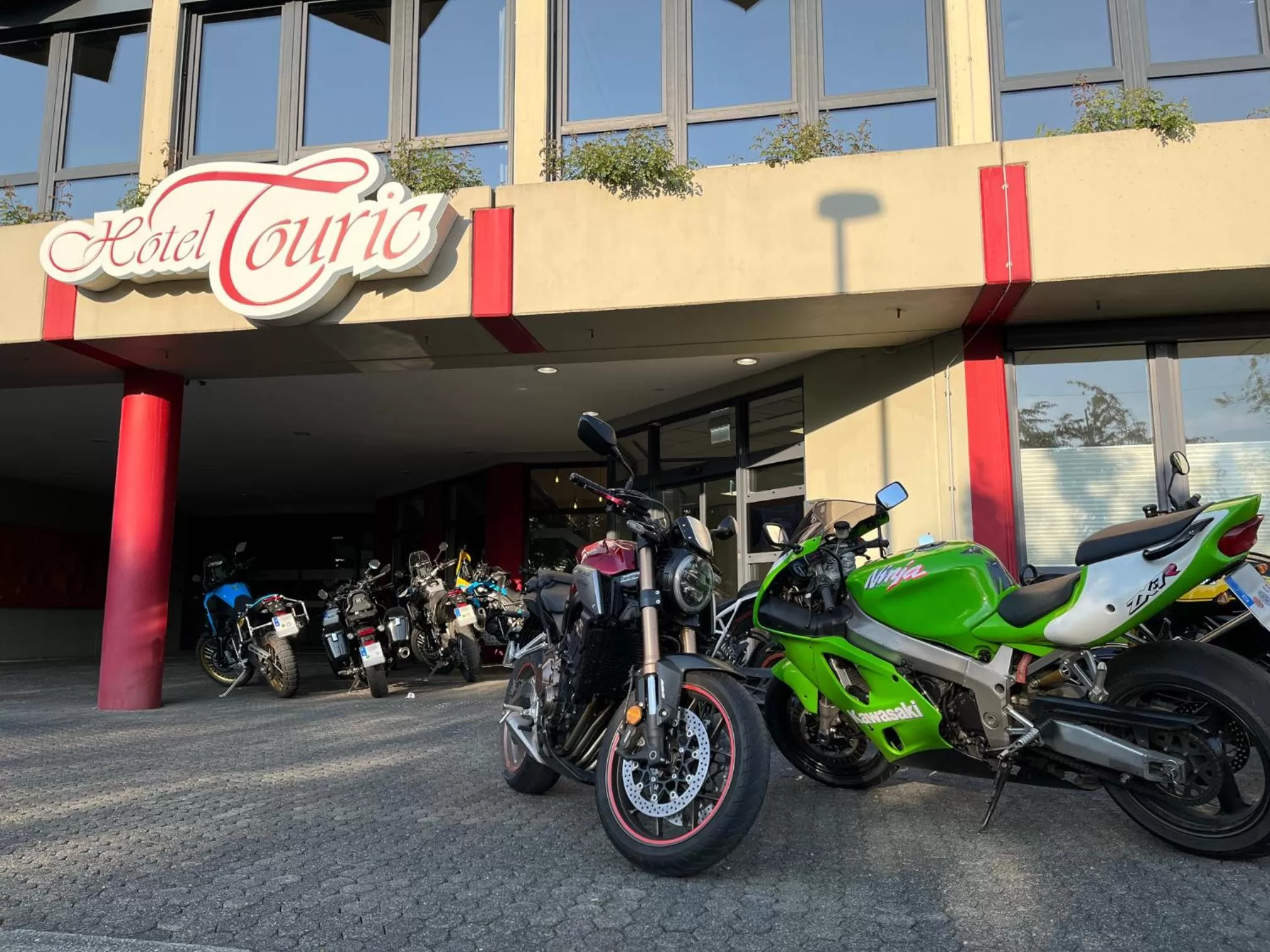 Facade/entrance in Hotel Touric