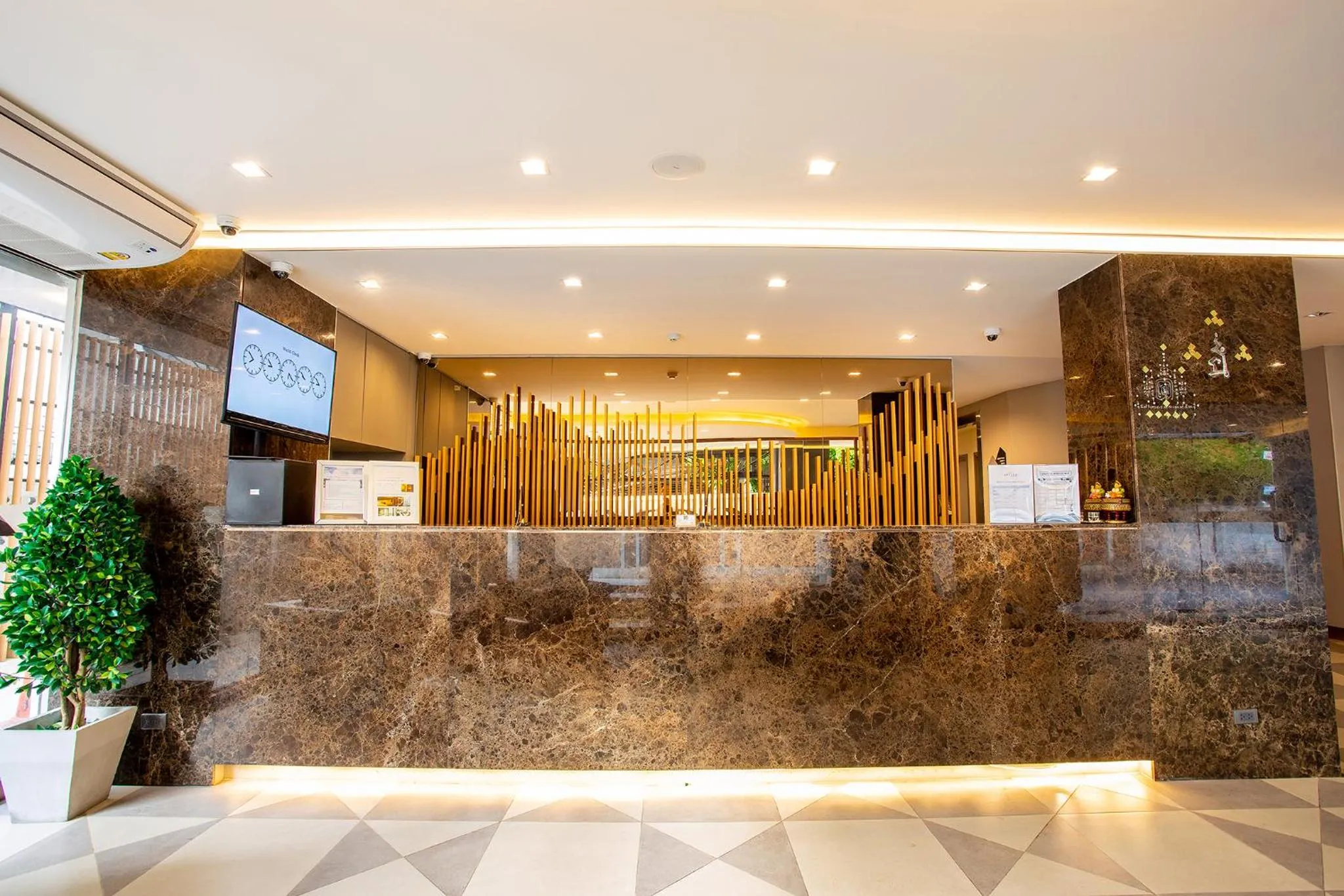Lobby or reception in Spittze Hotel Pratunam