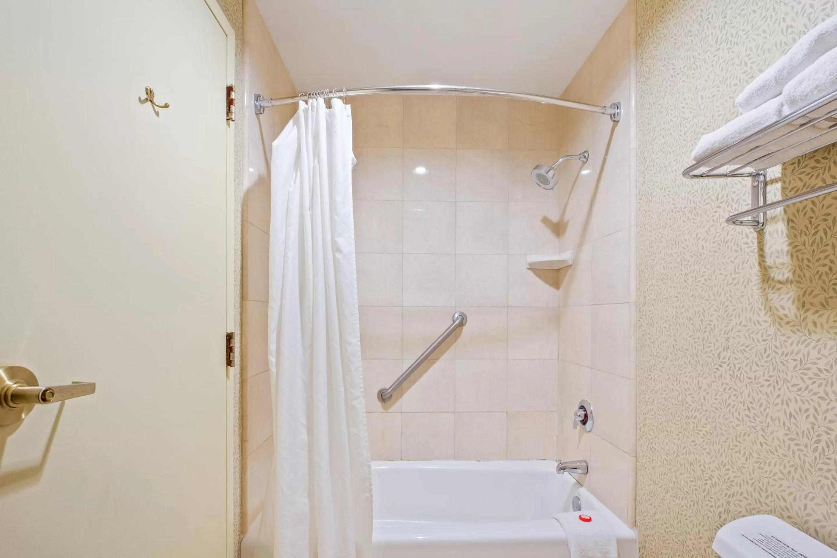 Bathroom in OYO Hotel St Louis Downtown City Center MO