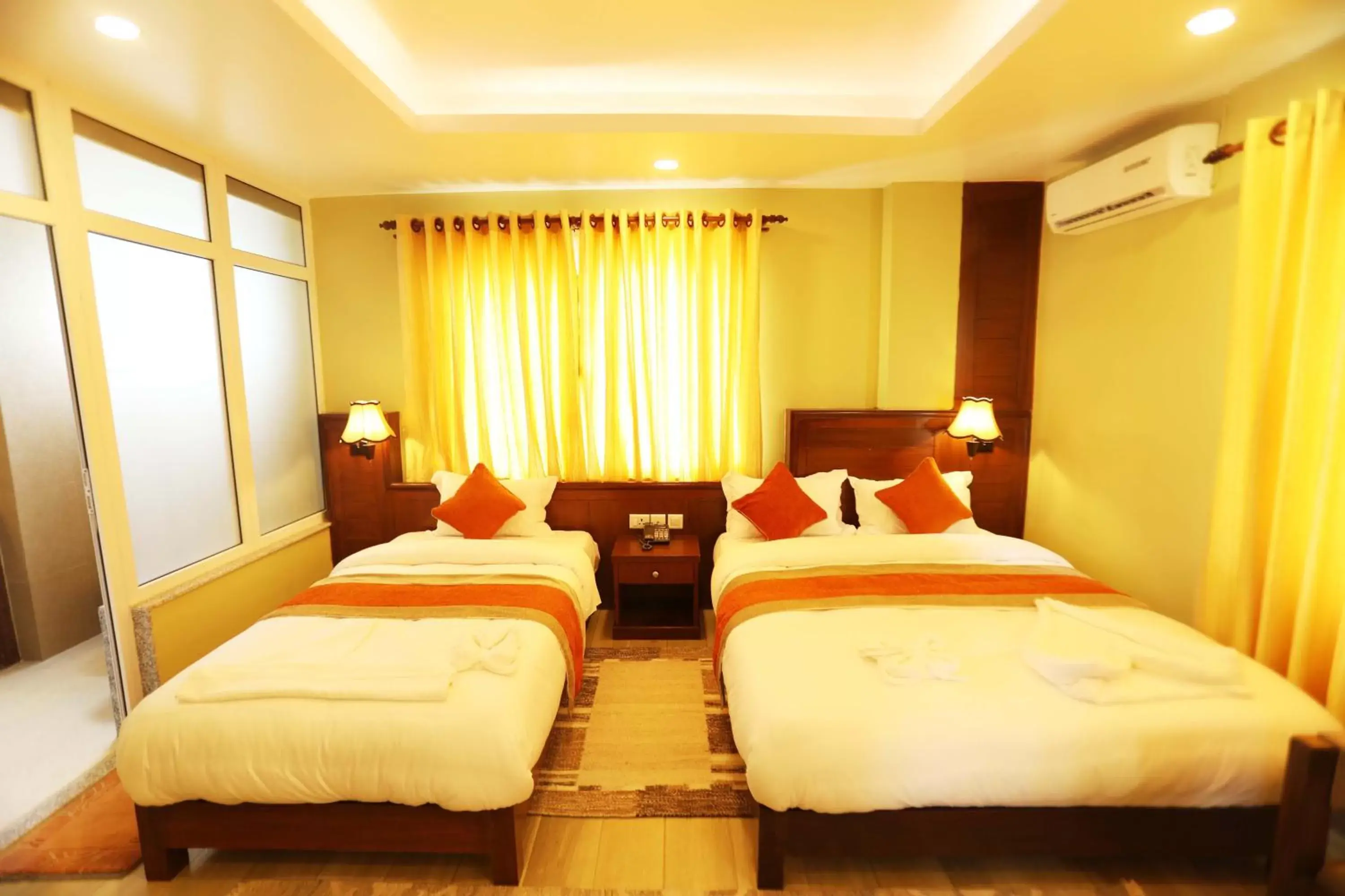 Deluxe Twin Room in Hotel The Clock Deluxe Twin Room in Hotel The Clock