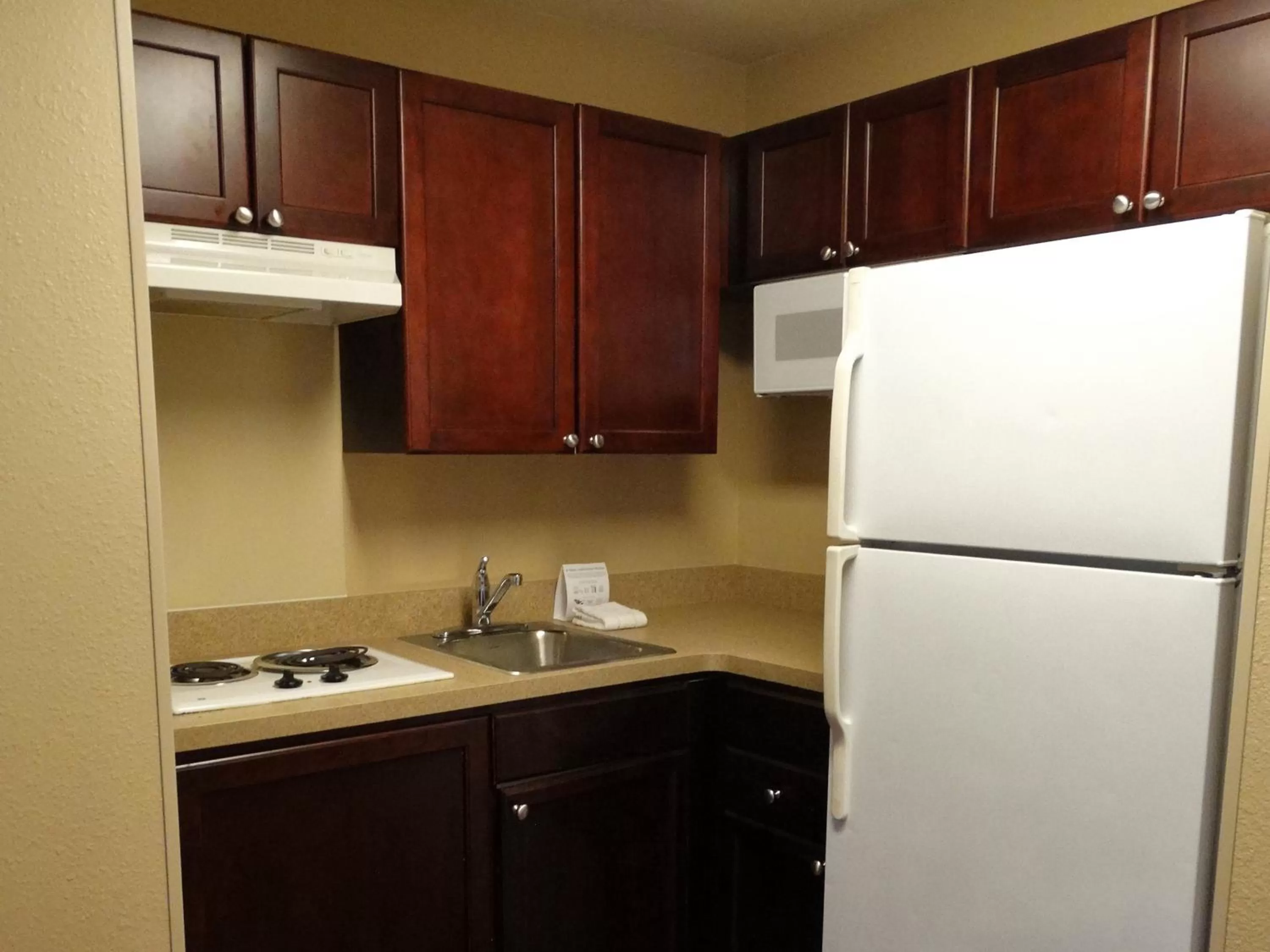 Kitchen or kitchenette in Extended Stay America Suites - Austin - North Central