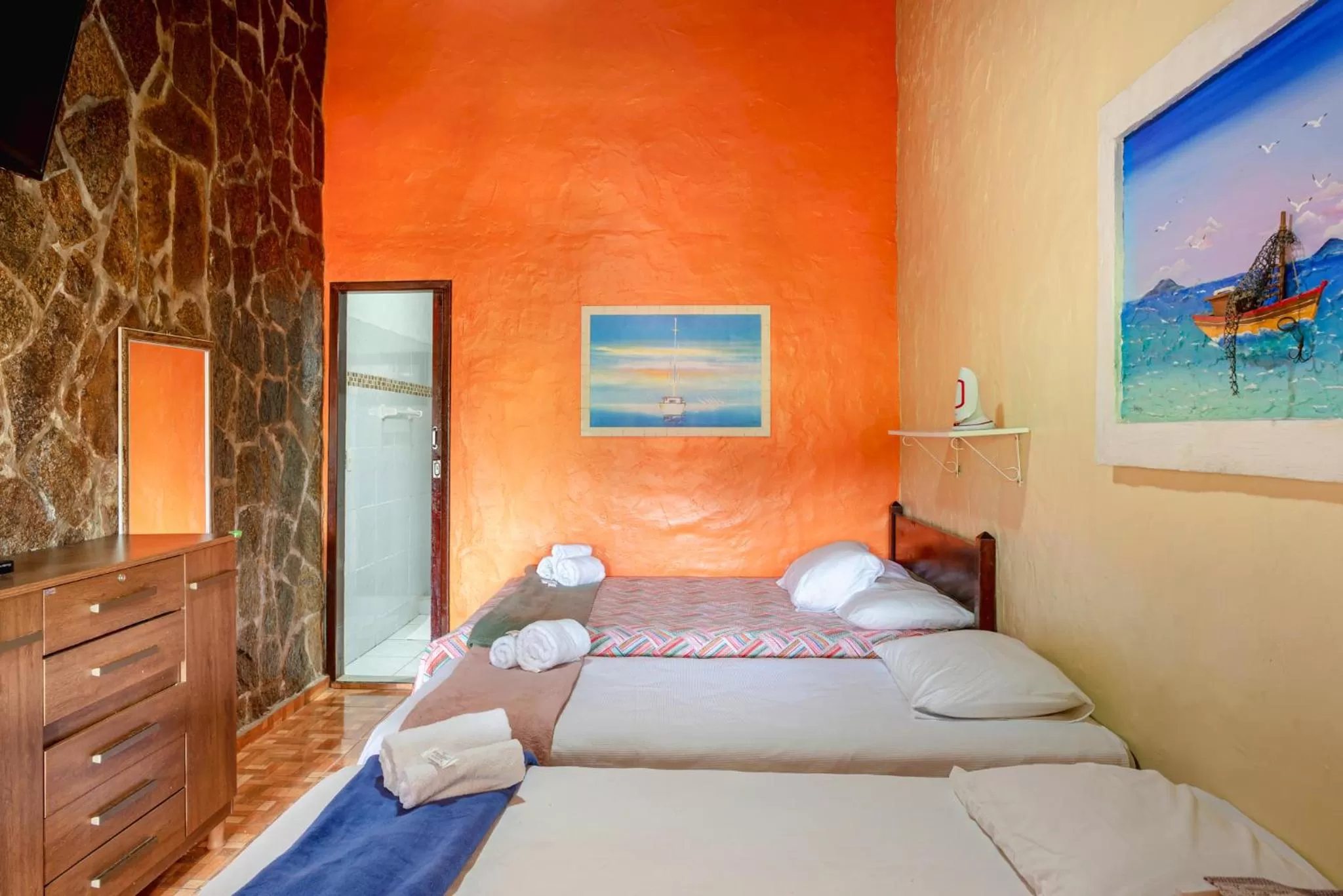 Bedroom, Bed in Suítes Casa do Barão