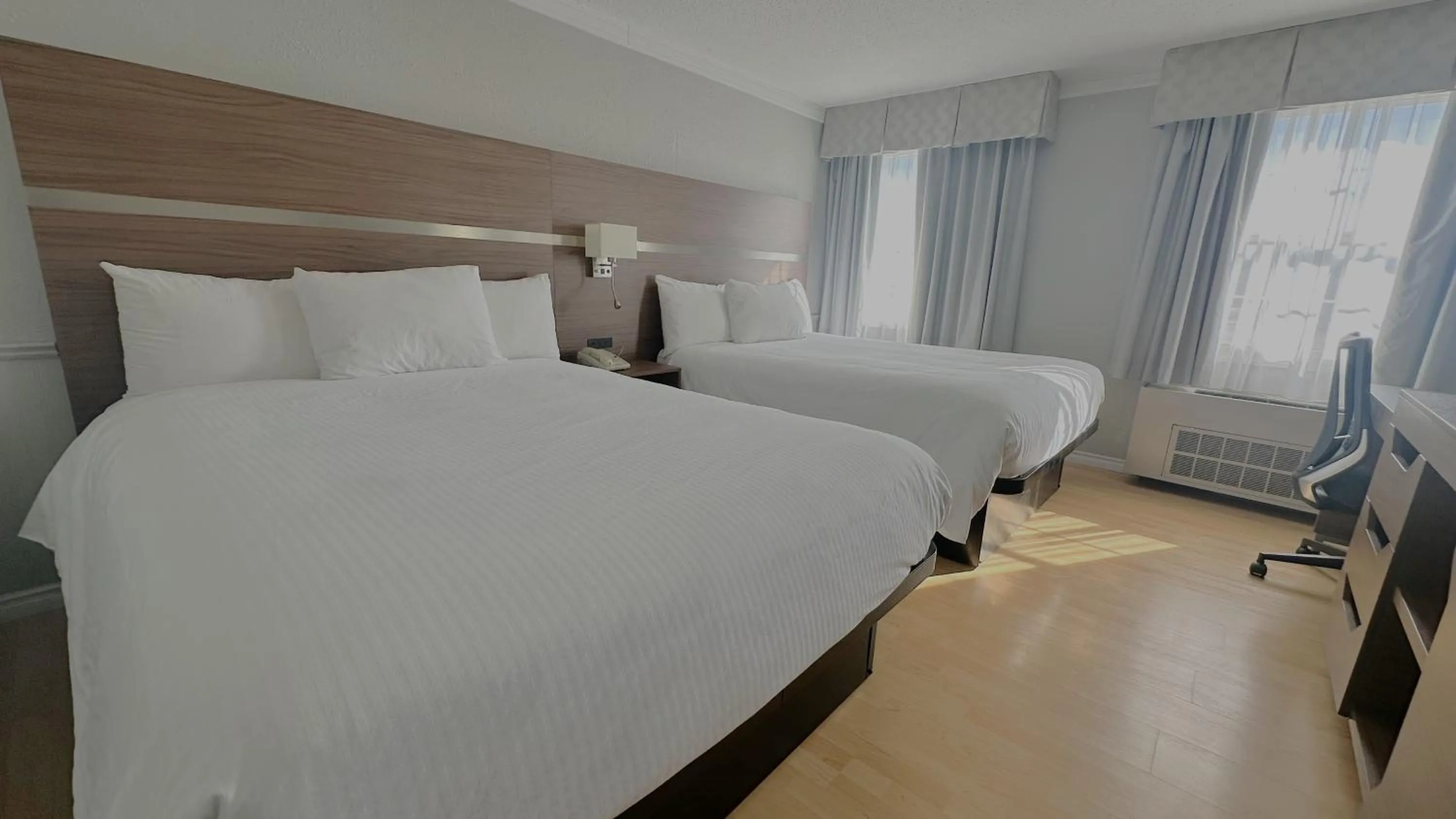 Bed in Baymont by Wyndham Edson