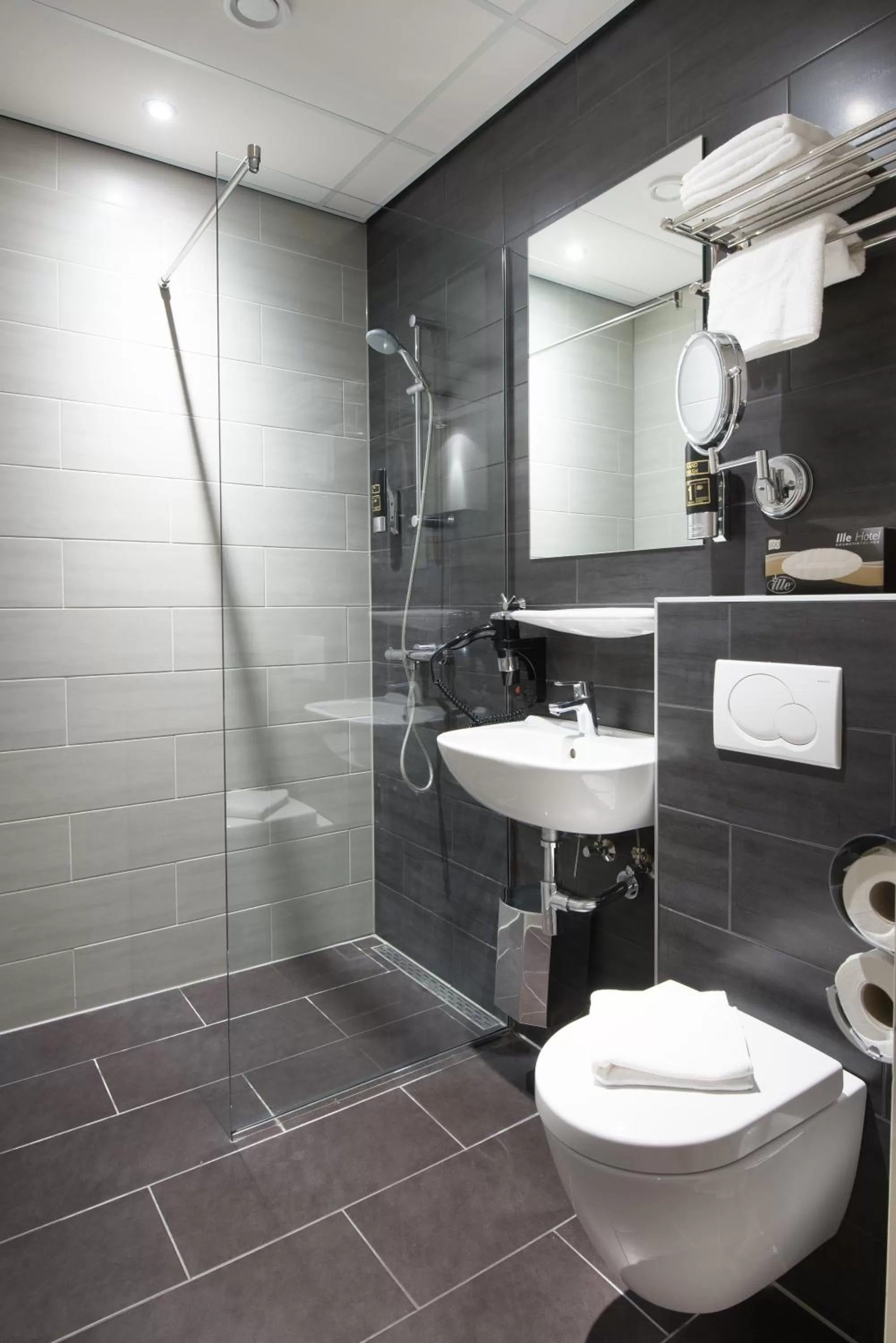 Bathroom in Hotel Mosaic City Centre