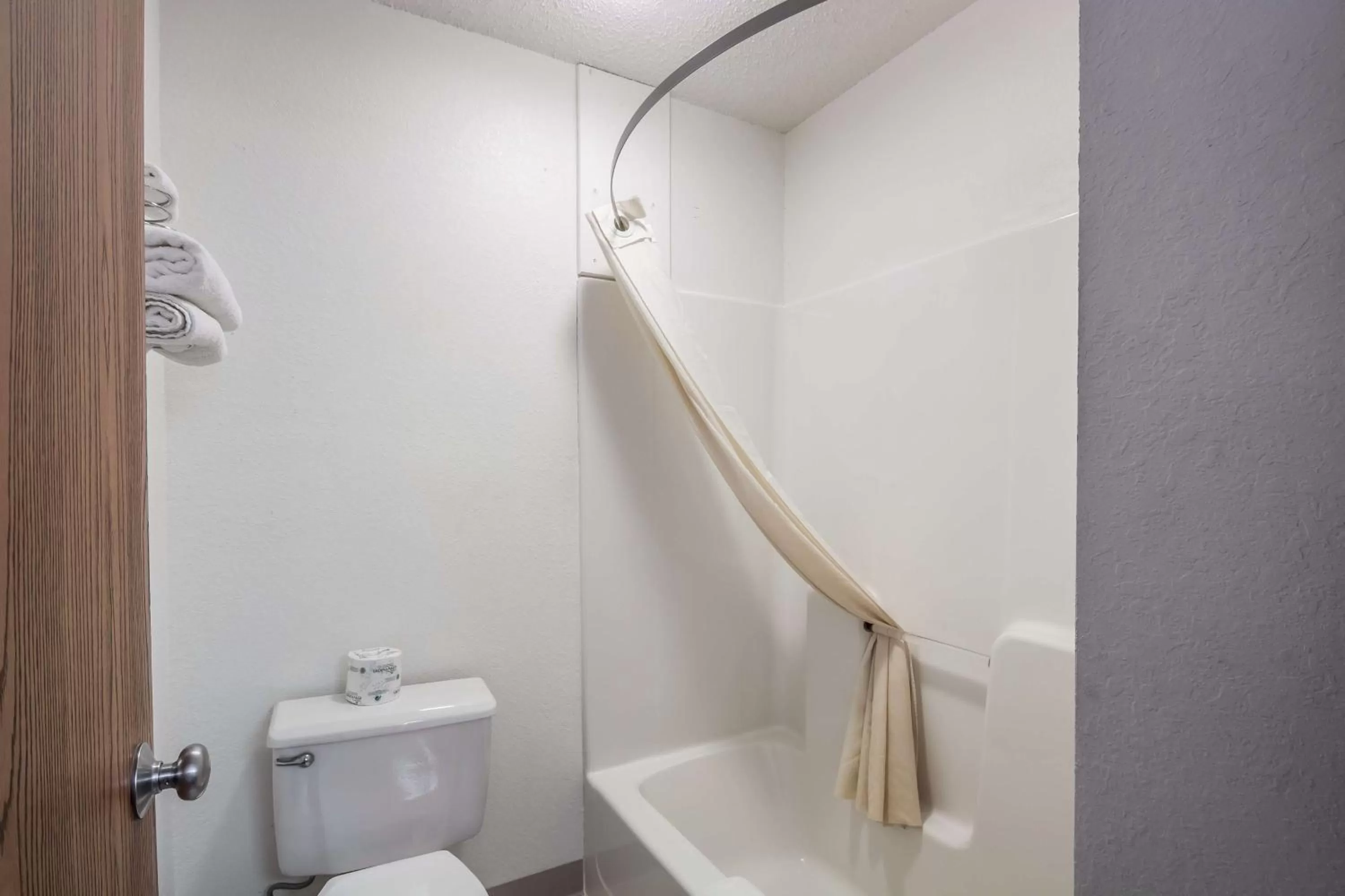 Toilet in Motel 6-Saukville, WI