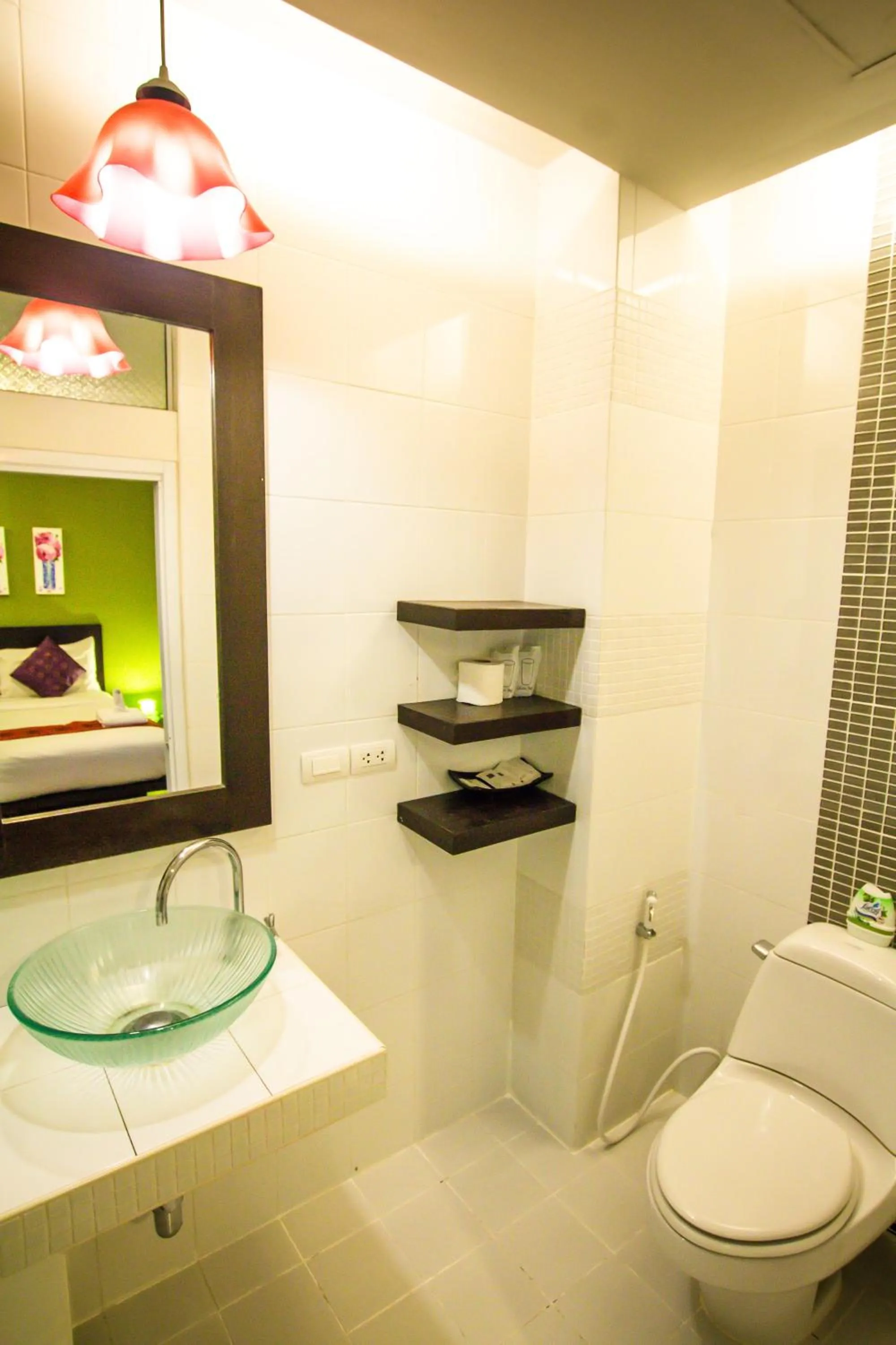 Toilet in Queen Boutique Hotel Chaweng