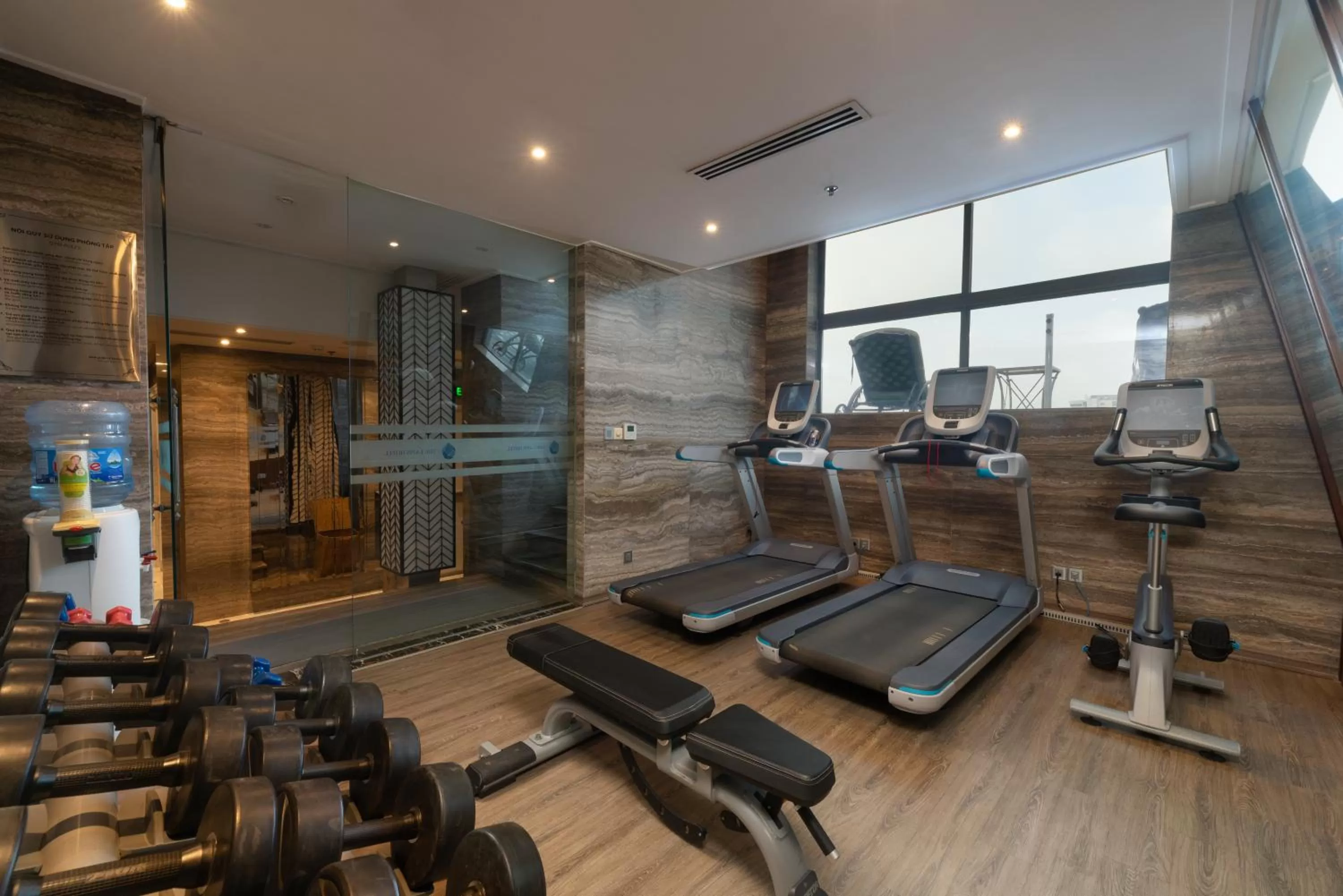 Fitness centre/facilities in The Lapis Hotel