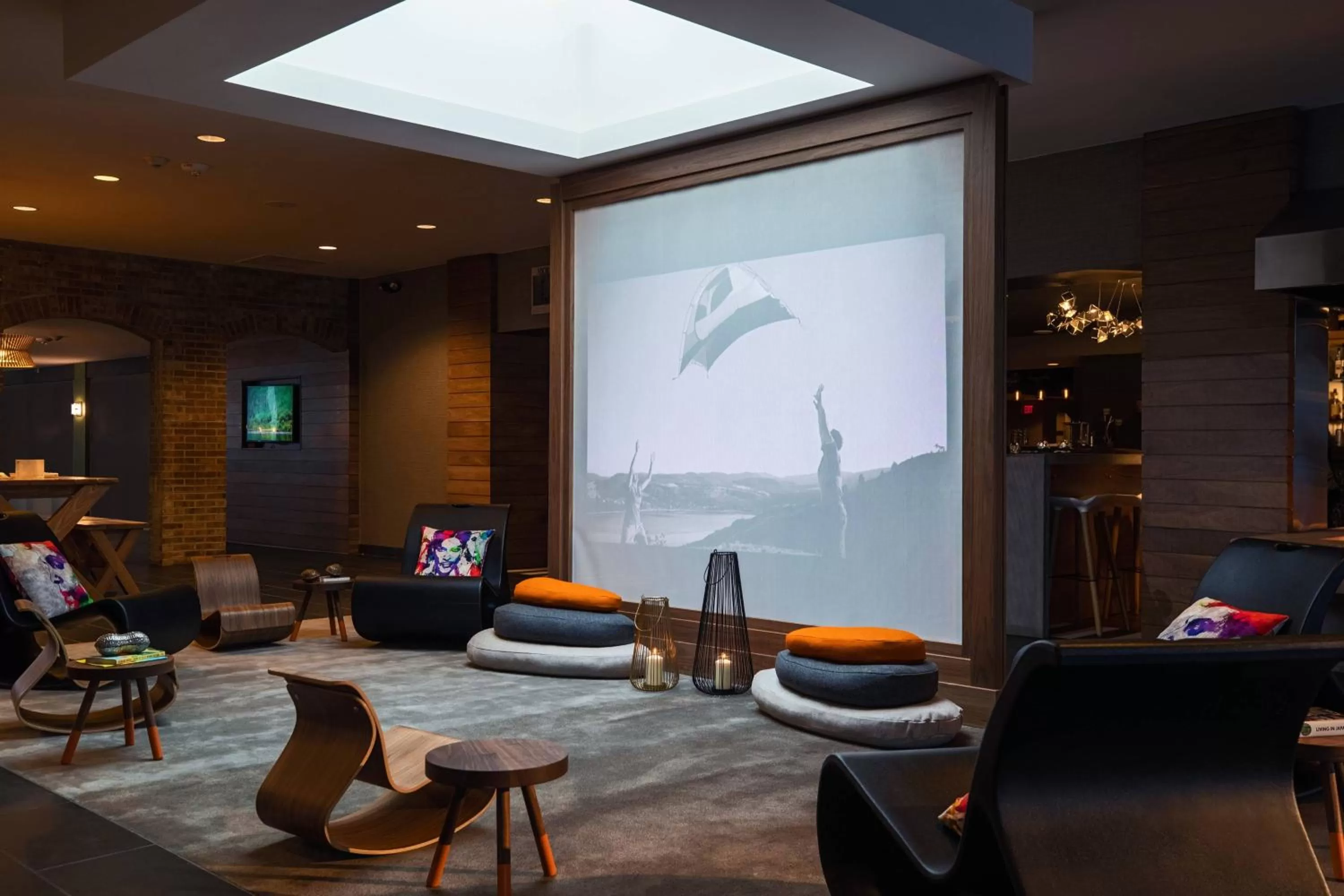 Lobby or reception in Renaissance Minneapolis Bloomington Hotel